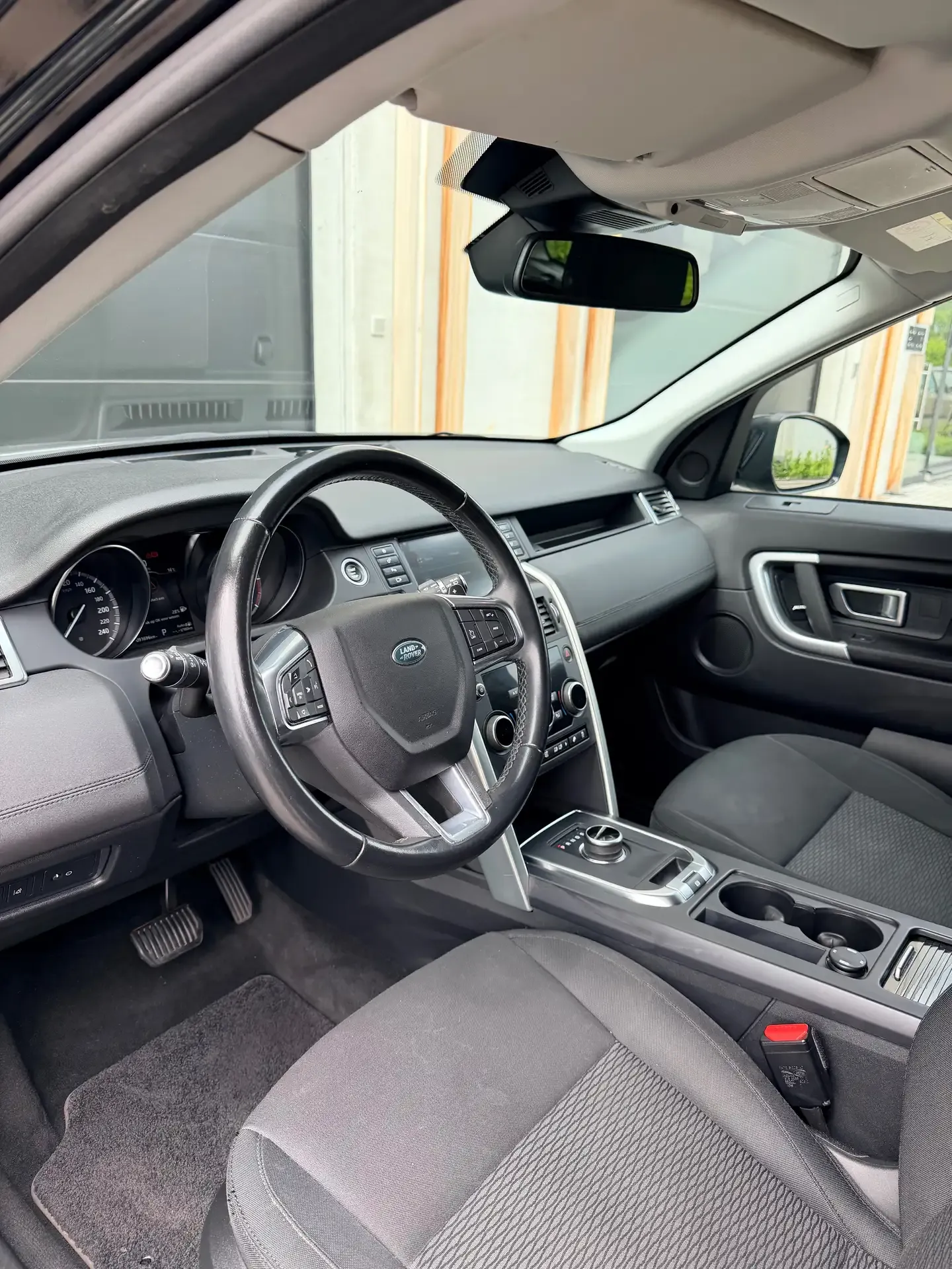 Land Rover Discovery Sport Discovery Sport 2.0 TD4 HSE (EU6d-TEMP) afbeelding 8