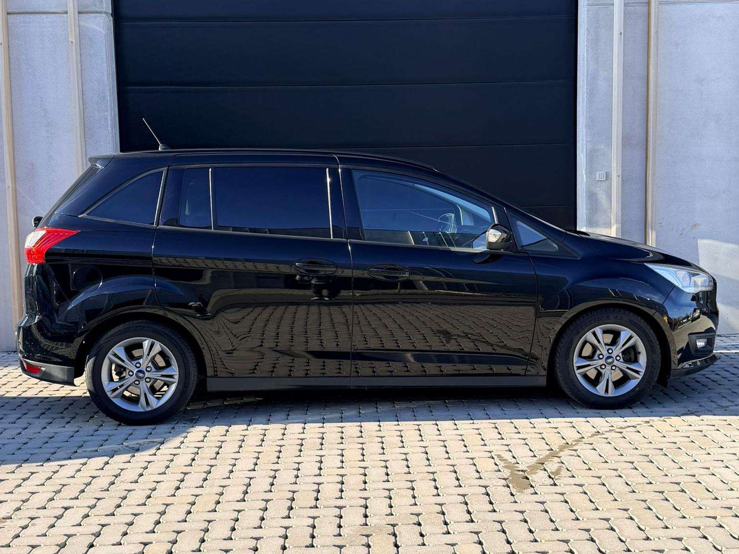 Ford Grand C-Max 1.0 EcoBoost Business Class Start-Stop afbeelding 4