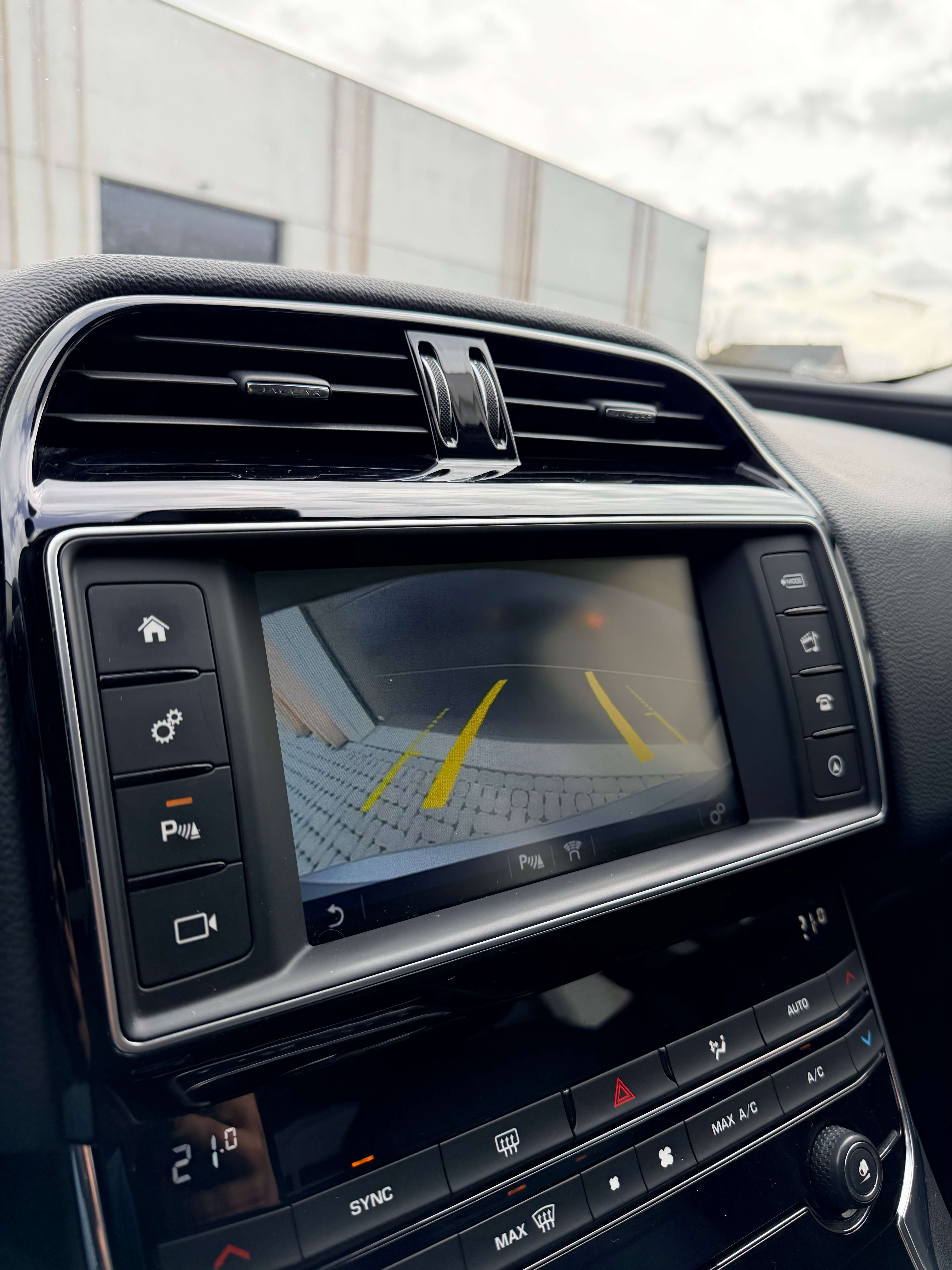 Jaguar XE 2.0 D E-Performance Business Ed.Prestige afbeelding 12