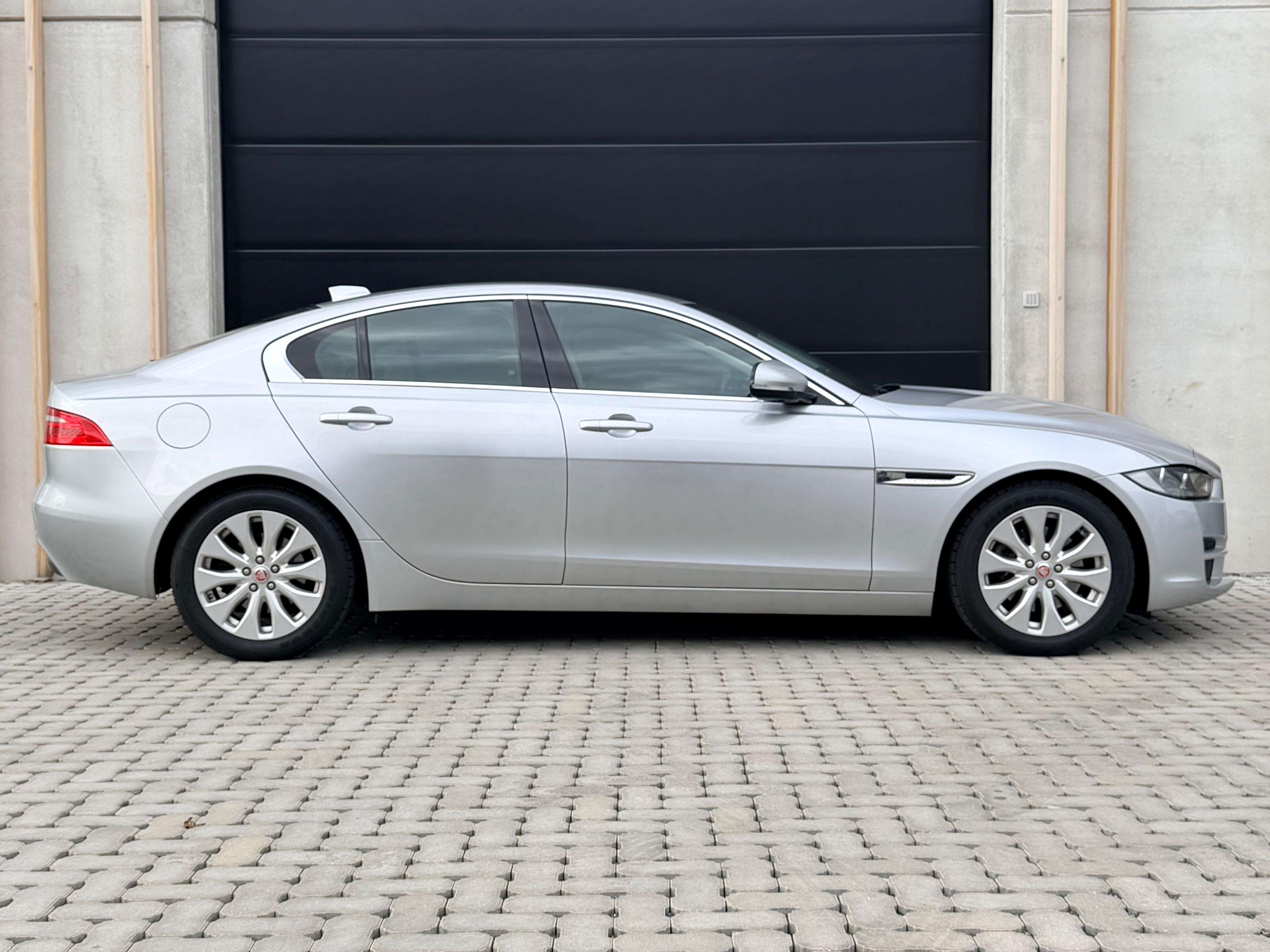 Jaguar XE 2.0 D E-Performance Business Ed.Prestige afbeelding 4