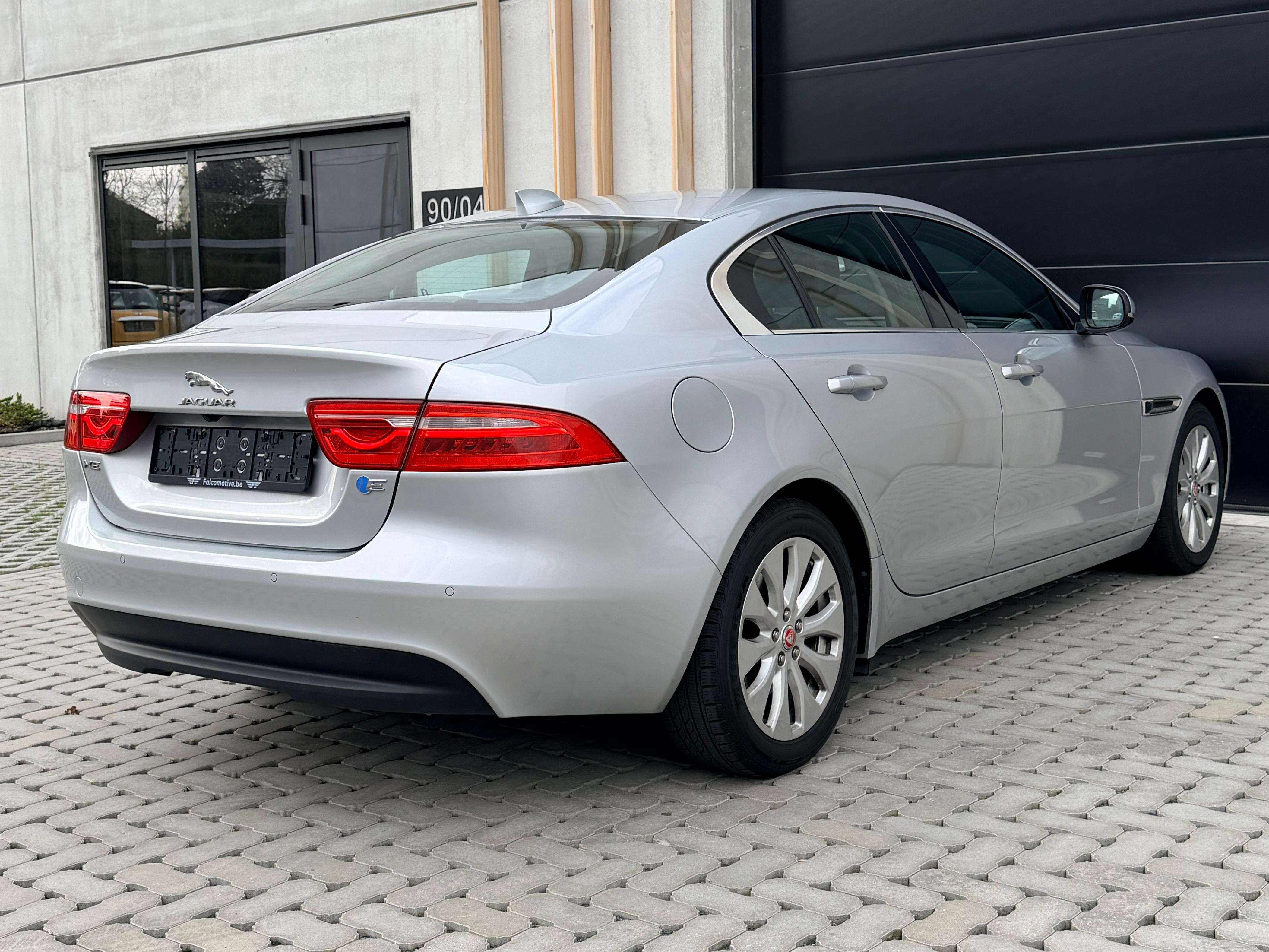 Jaguar XE 2.0 D E-Performance Business Ed.Prestige afbeelding 5