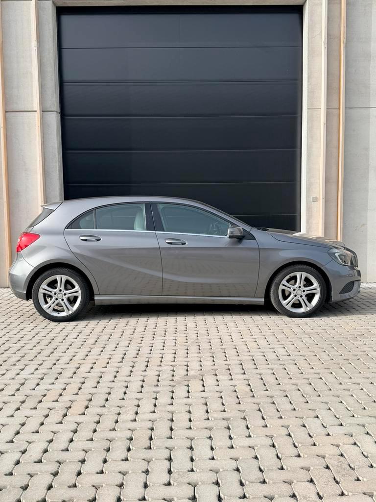 Mercedes A180d Sportpakket afbeelding 4