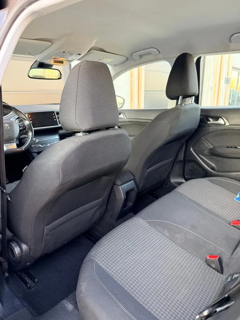 Peugeot 308 1.2 Benzine // 2018 afbeelding 10