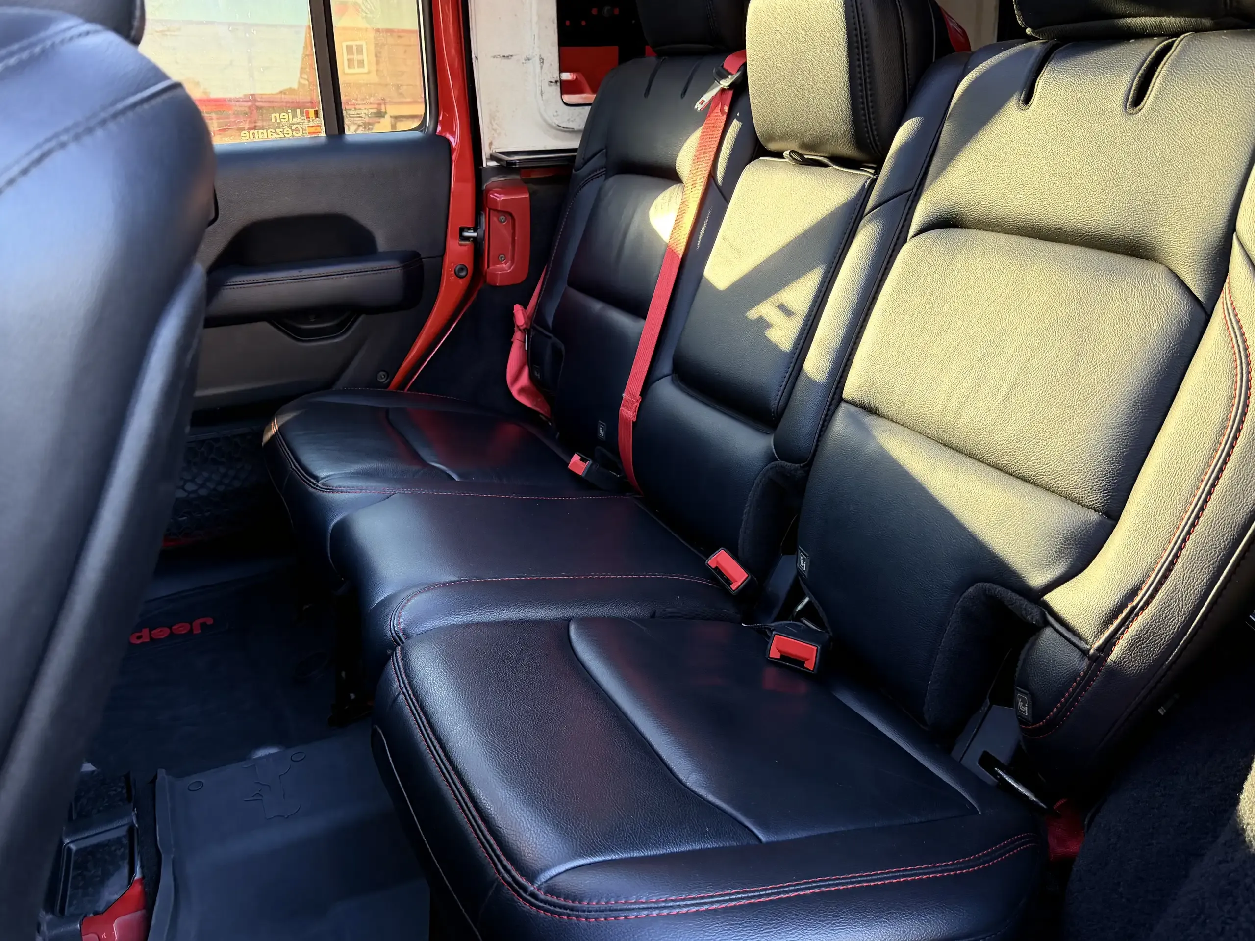 Jeep Wrangler foto 13