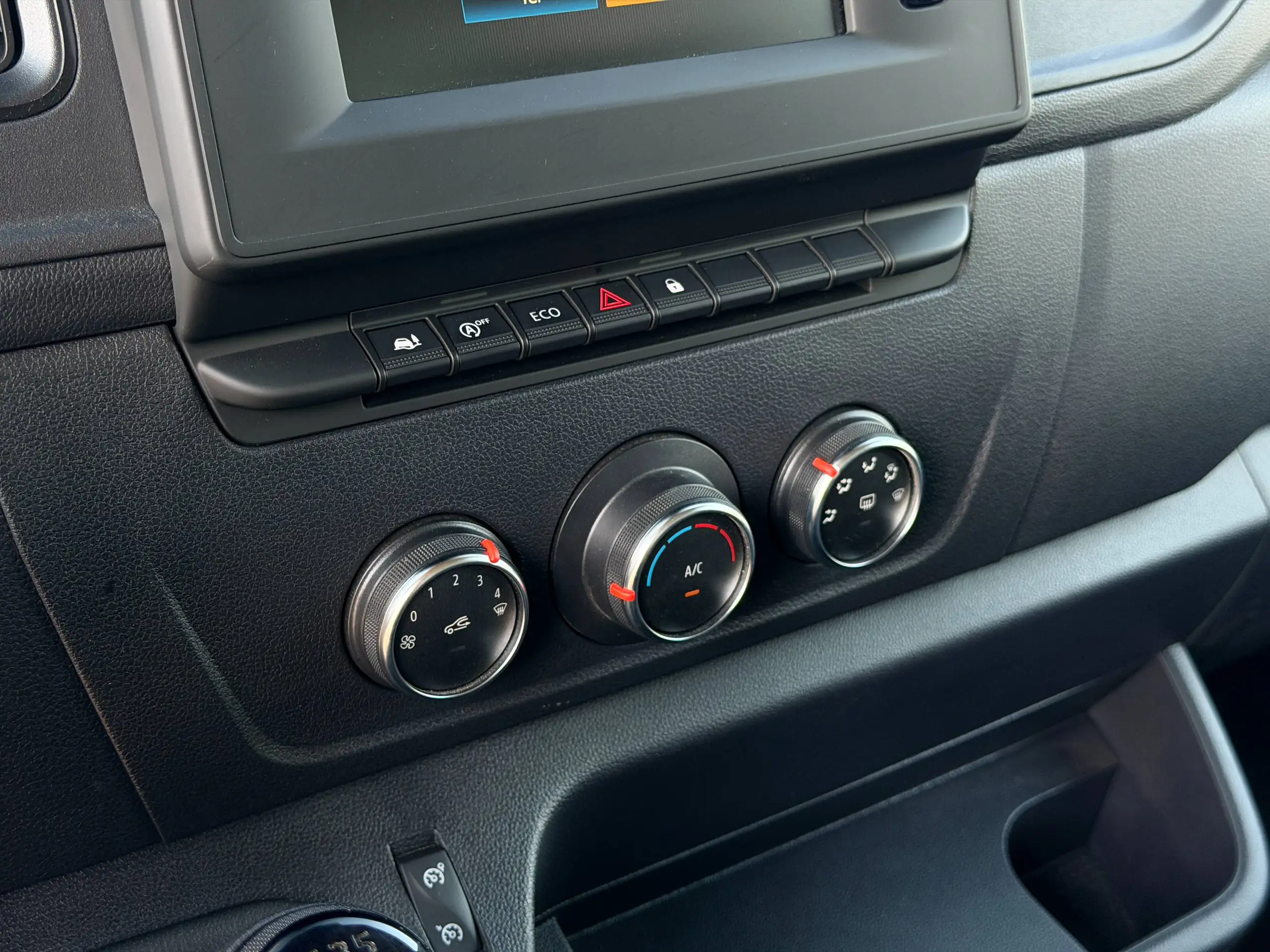 Renault Master foto 13