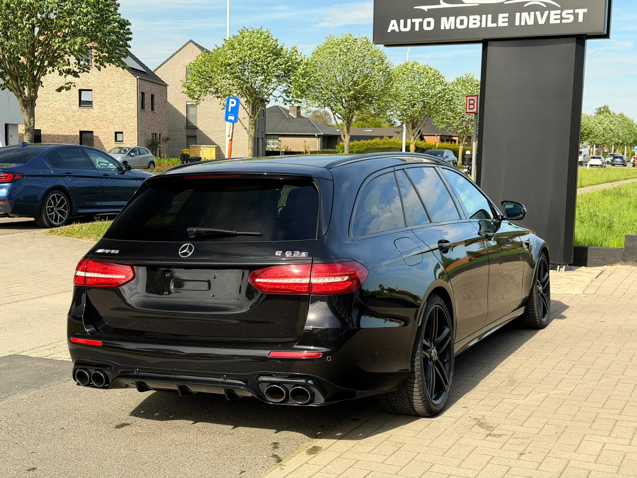 Mercedes-Benz E 63 AMG foto 3