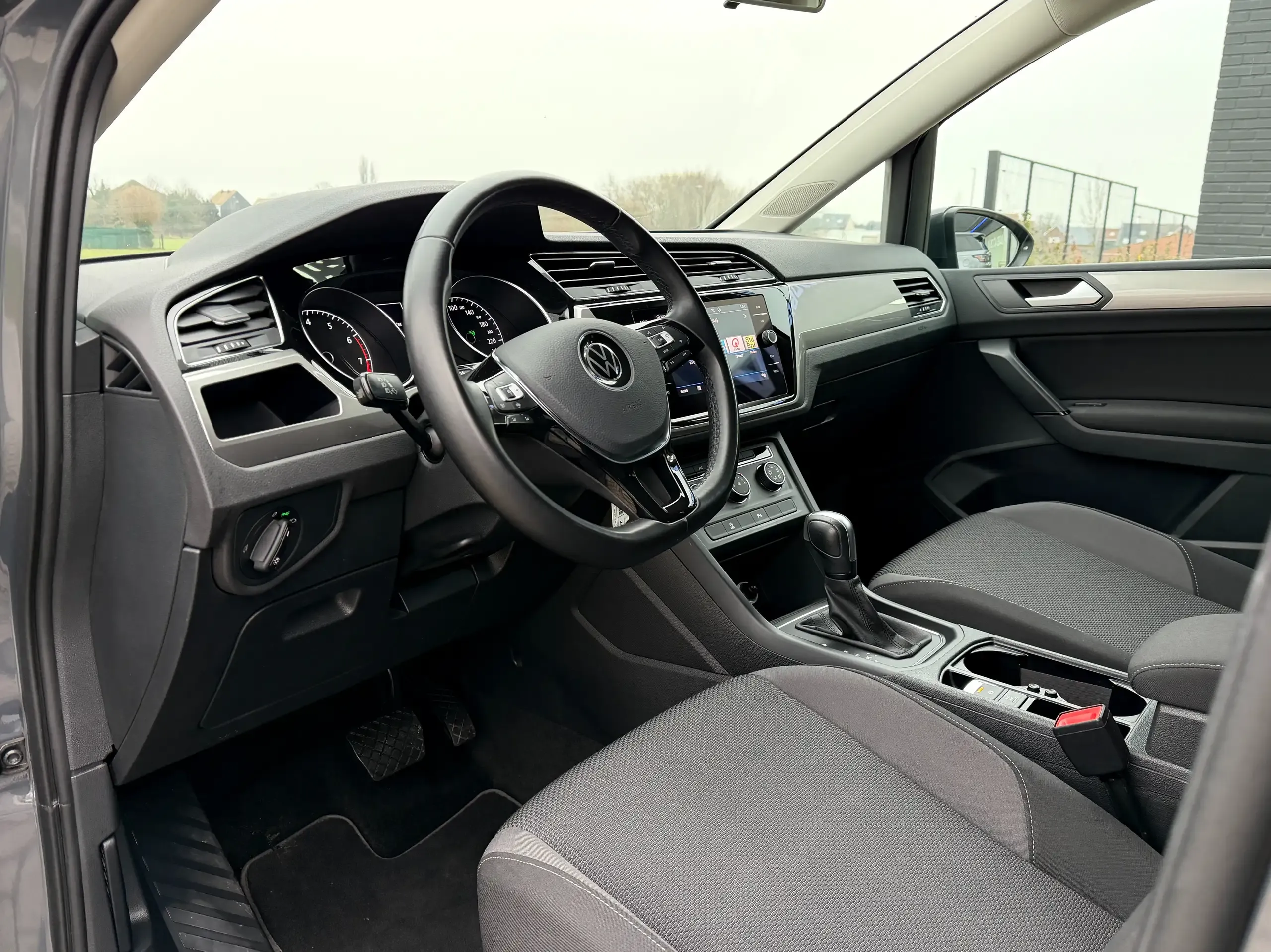 Volkswagen Touran foto 5