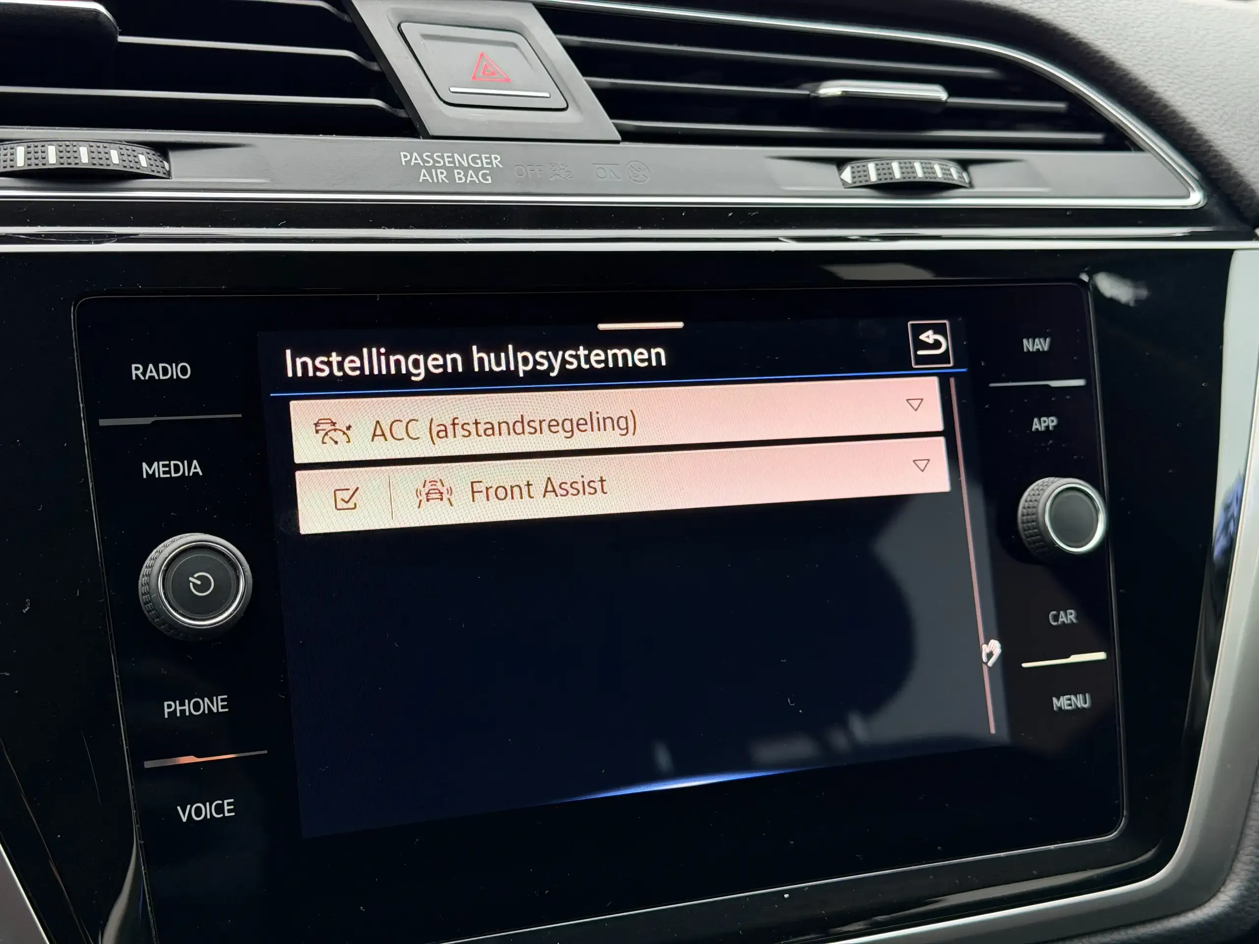Volkswagen Touran foto 10