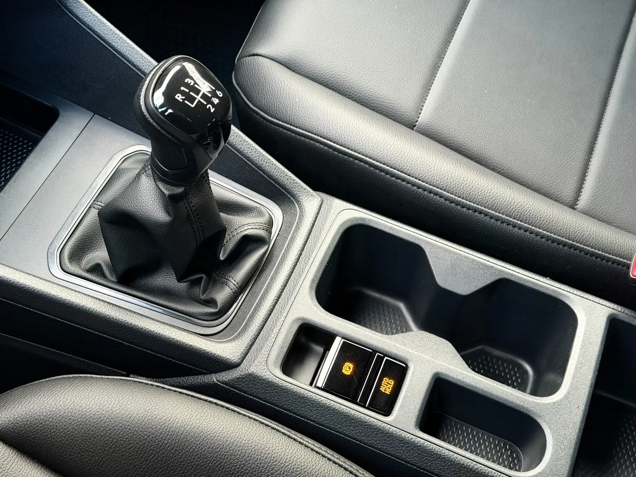 Volkswagen Caddy foto 11