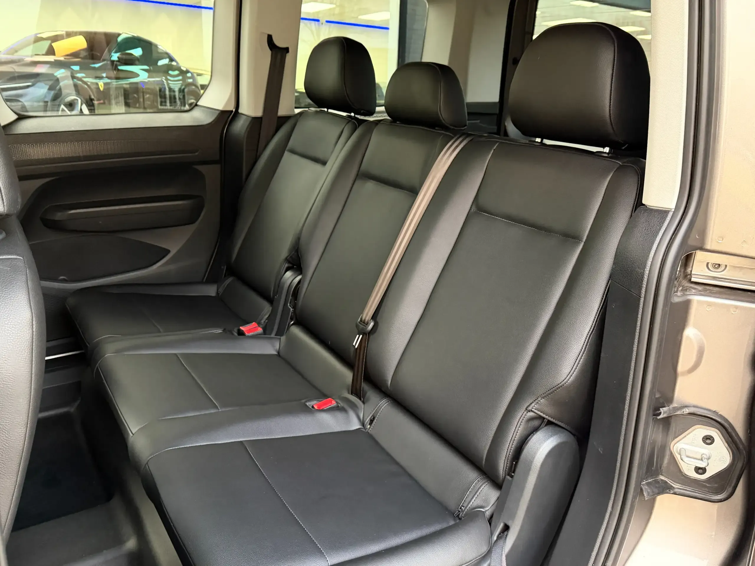 Volkswagen Caddy foto 13