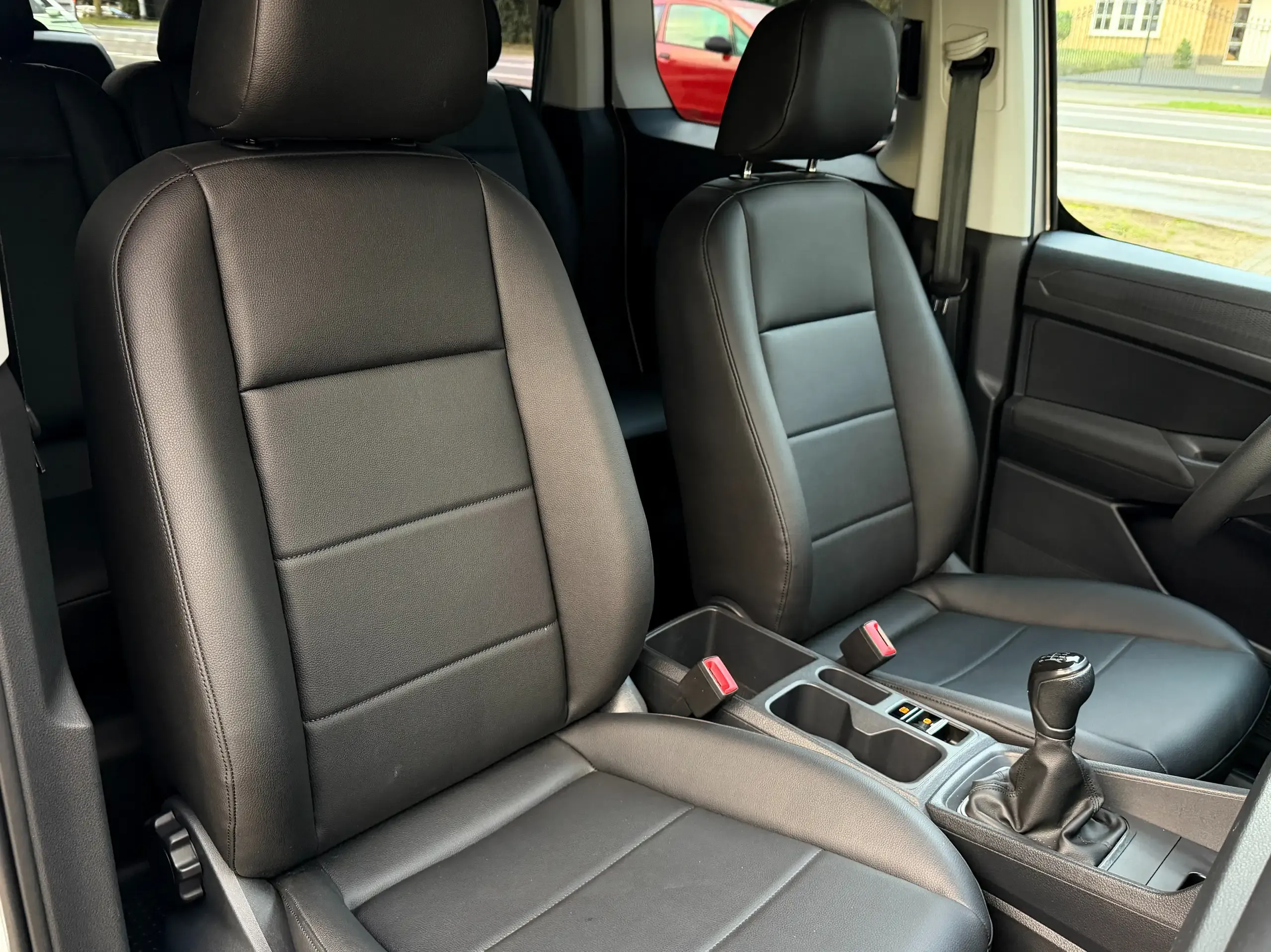 Volkswagen Caddy foto 18