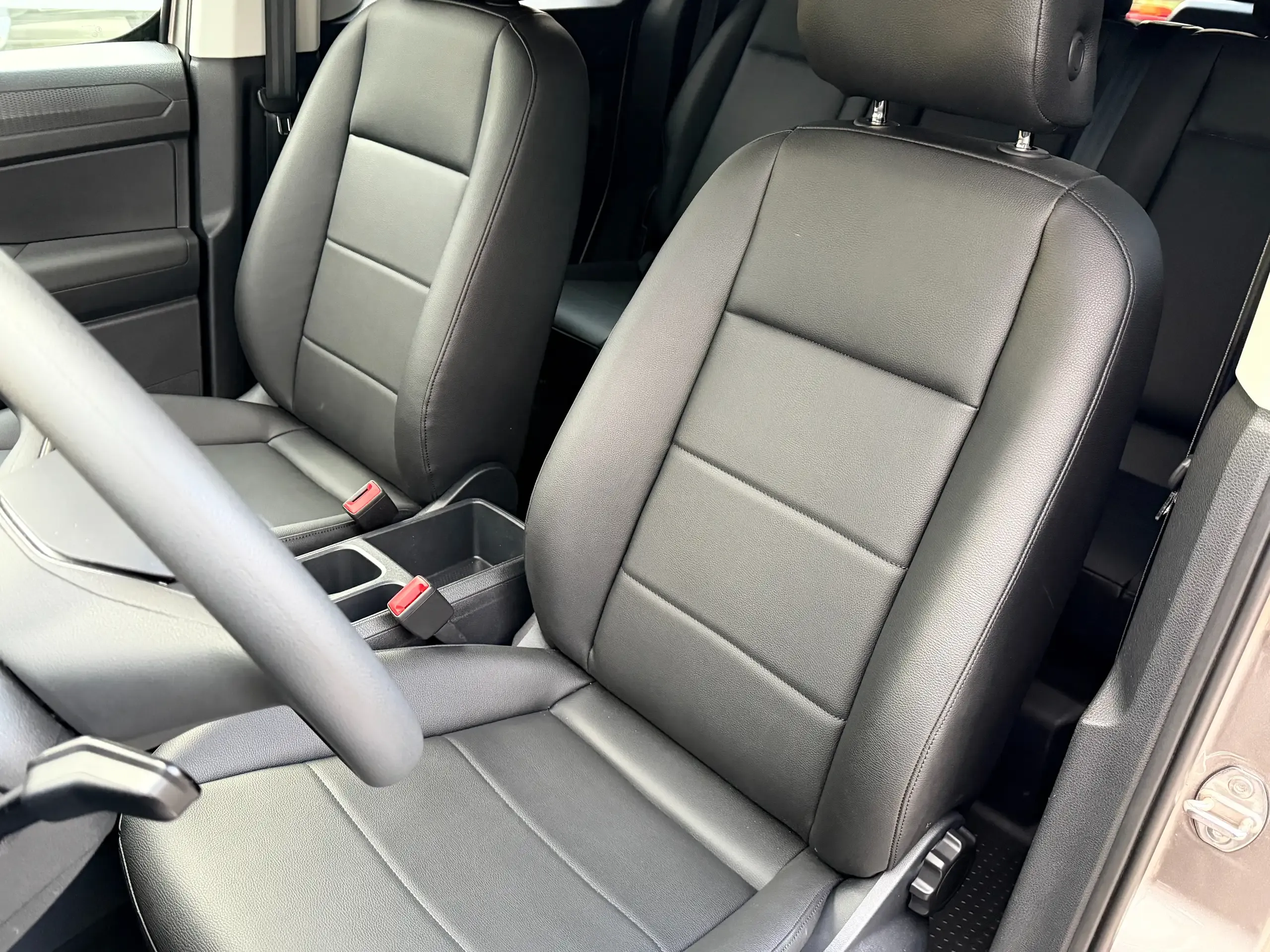 Volkswagen Caddy foto 6