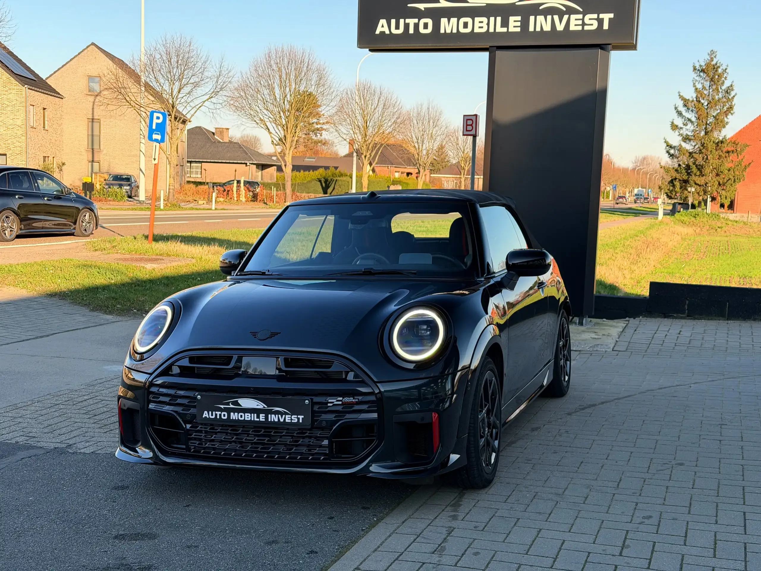 MINI John Cooper Works Cabrio