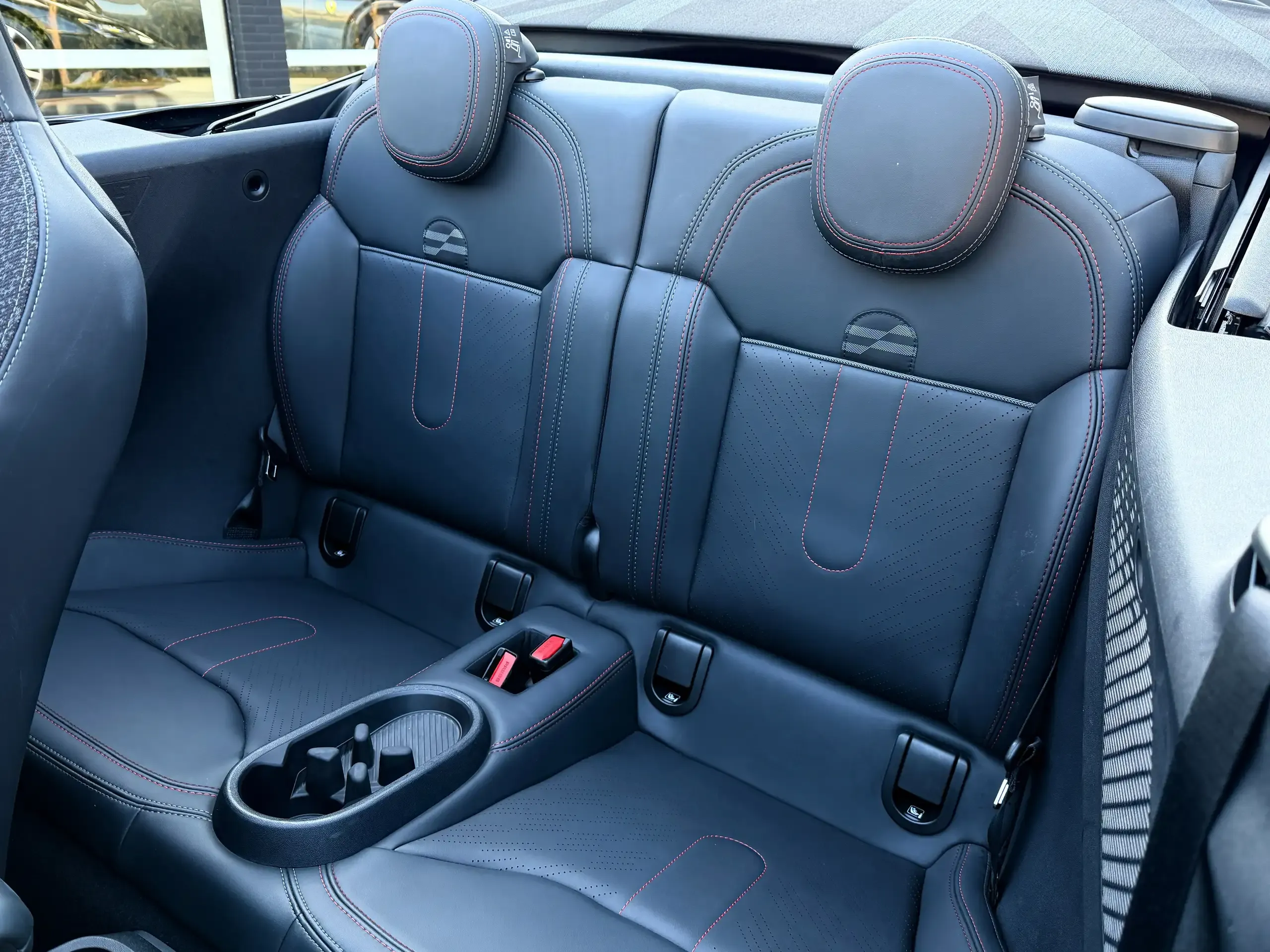 MINI John Cooper Works Cabrio foto 19