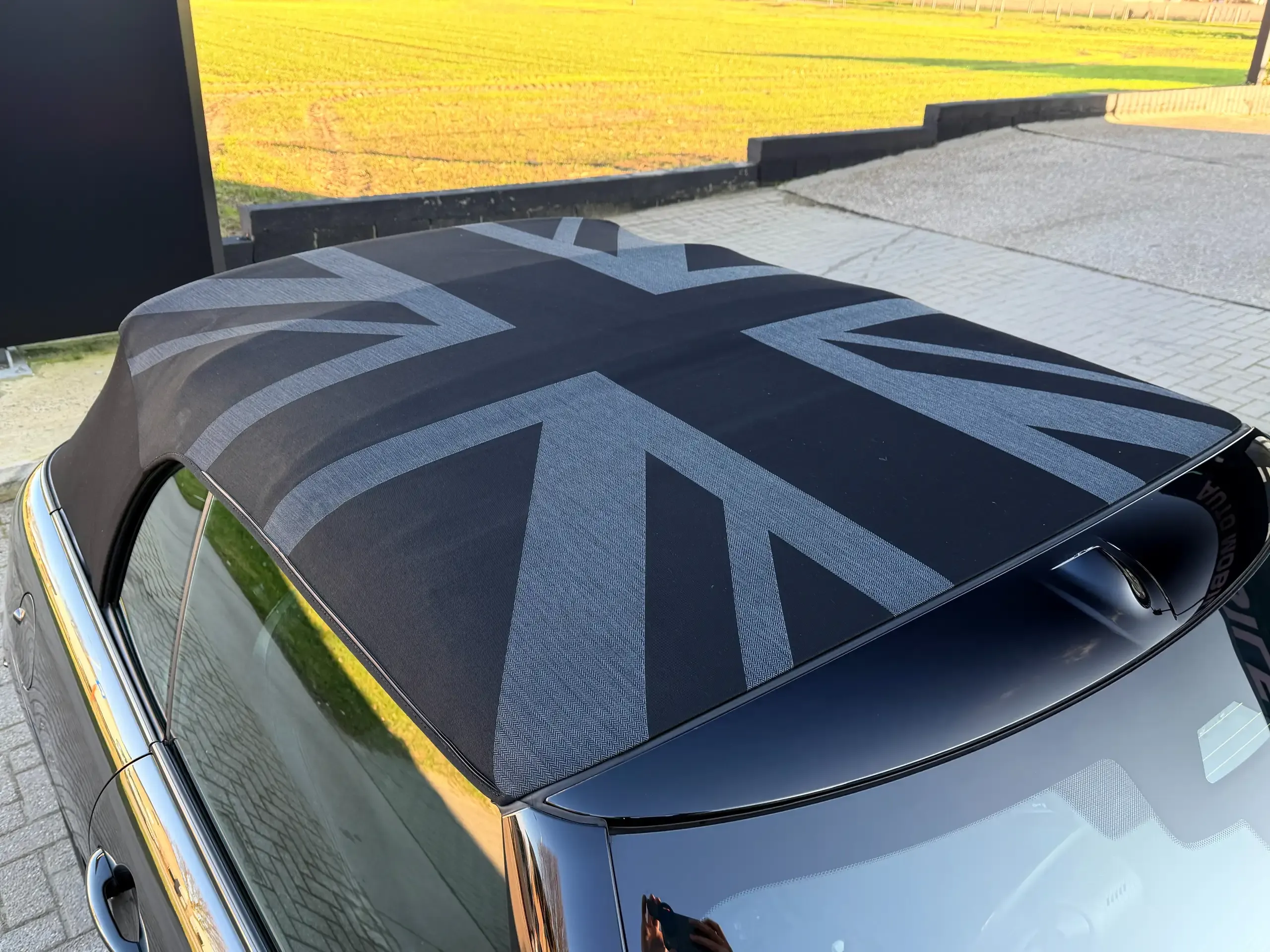 MINI John Cooper Works Cabrio foto 3
