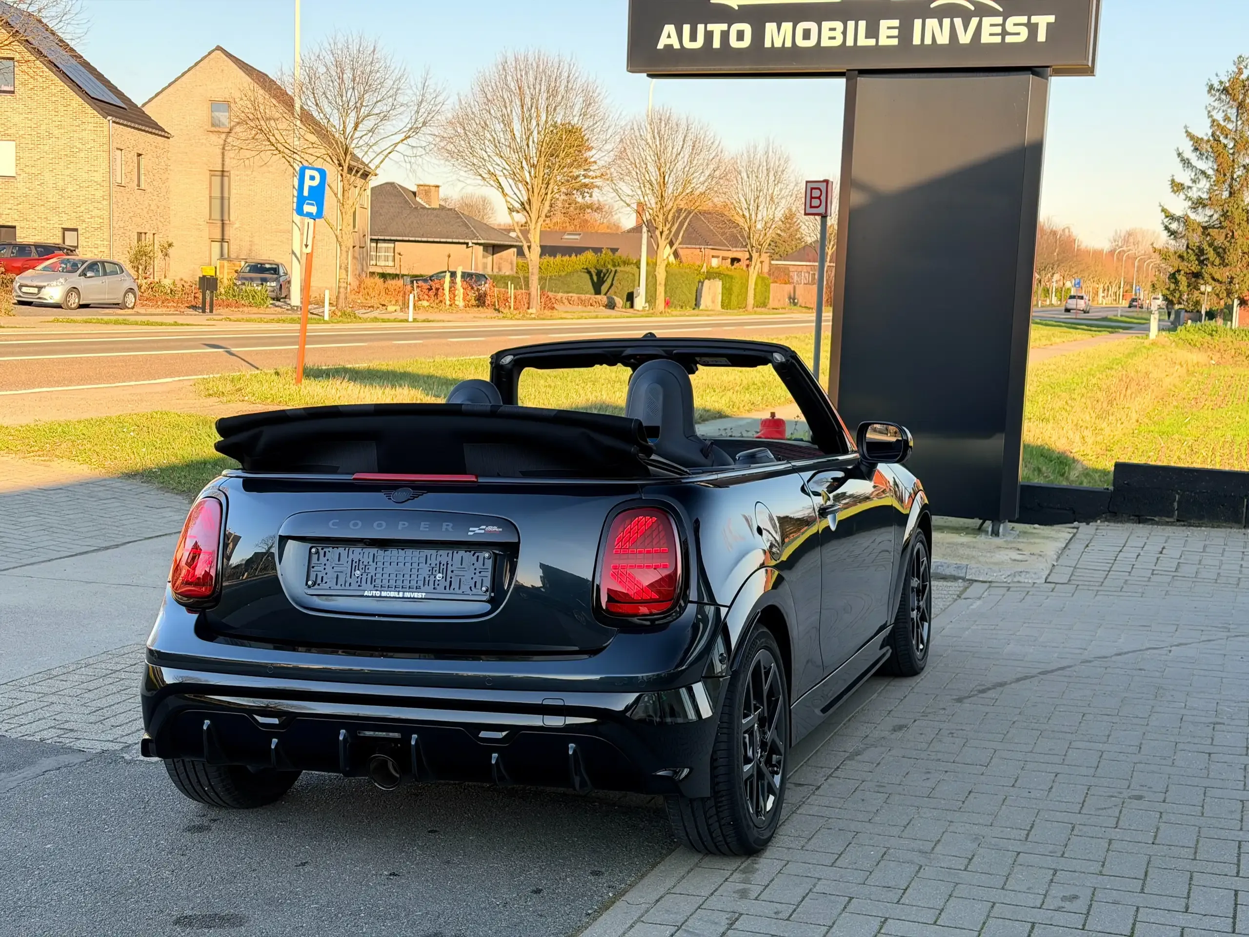 MINI John Cooper Works Cabrio foto 4