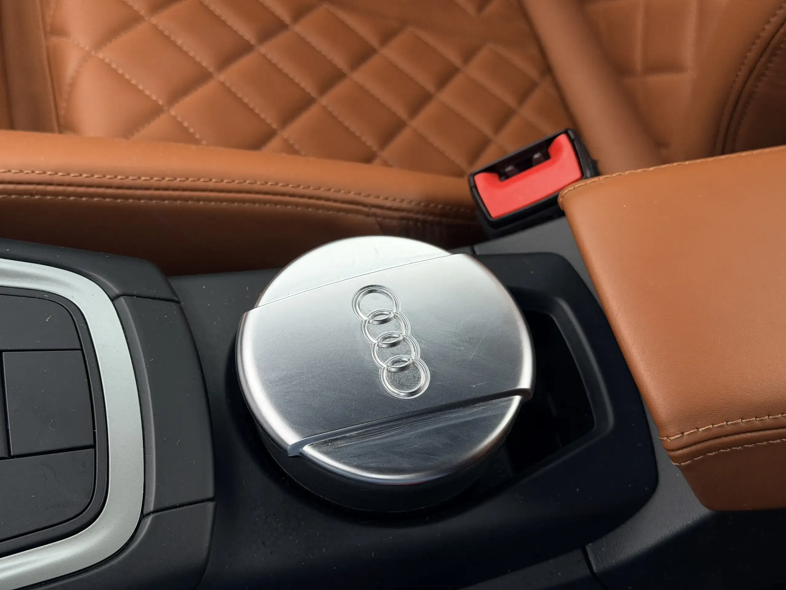 Audi TT foto 15