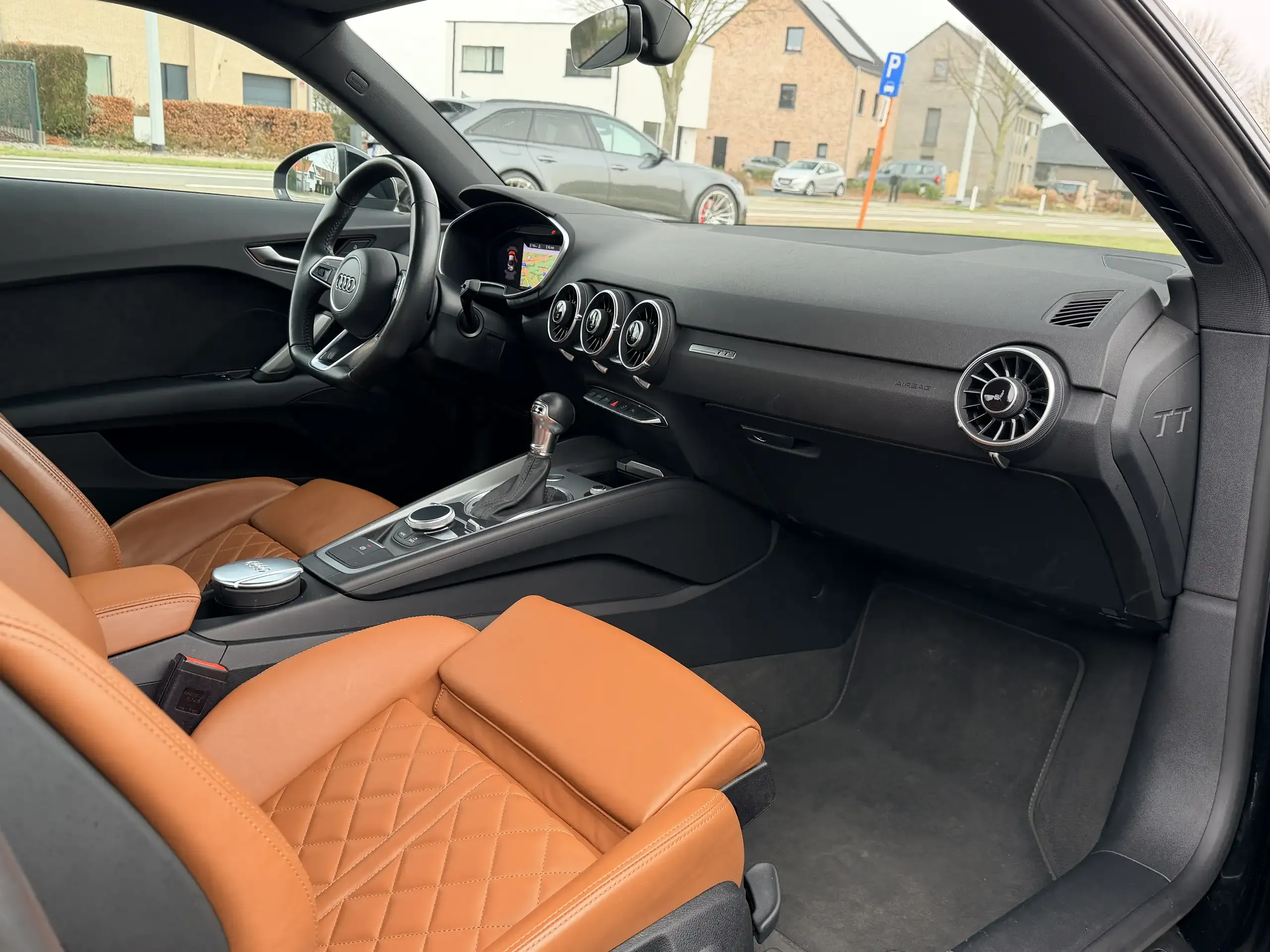 Audi TT foto 17