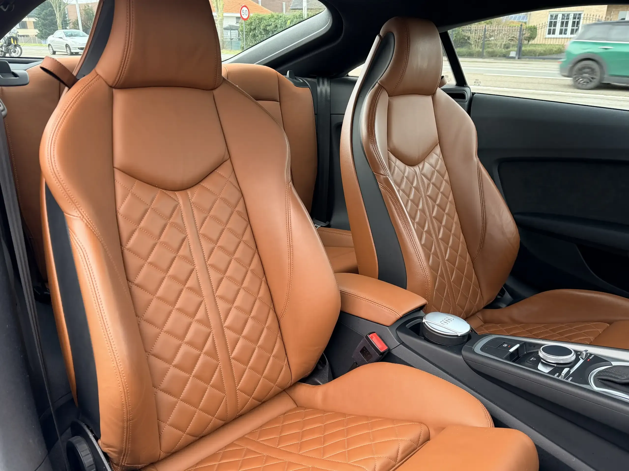 Audi TT foto 18