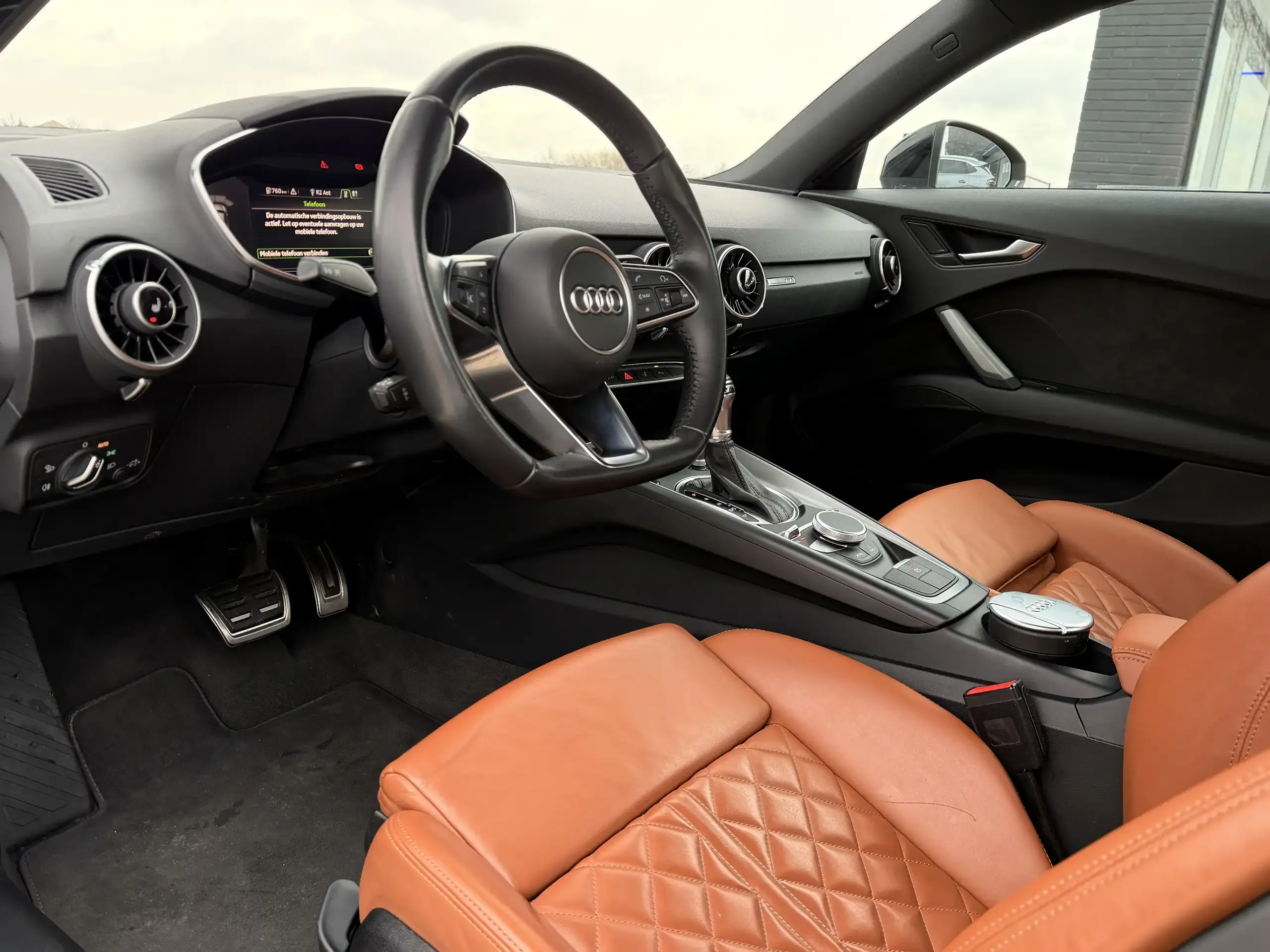 Audi TT foto 5
