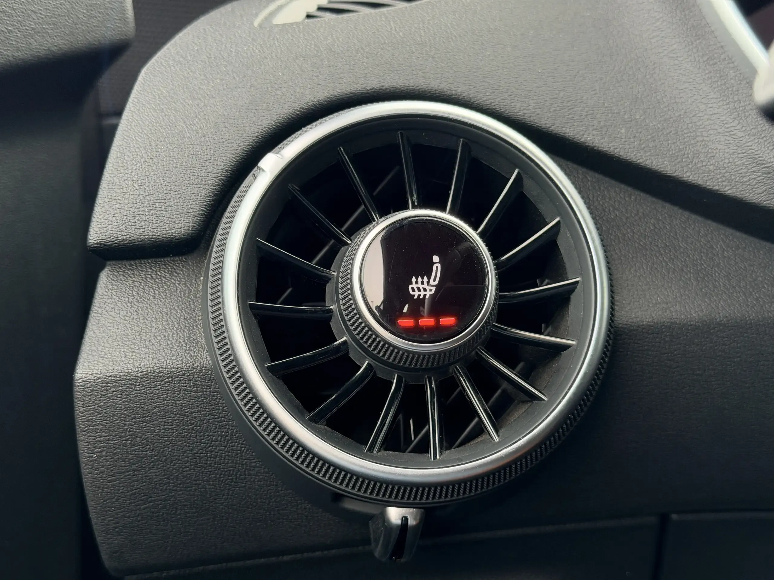 Audi TT foto 9