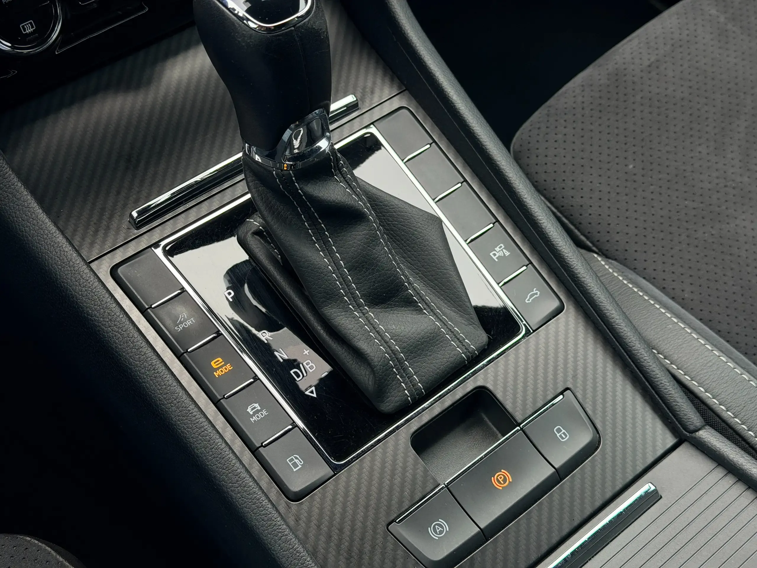 Skoda Superb foto 17