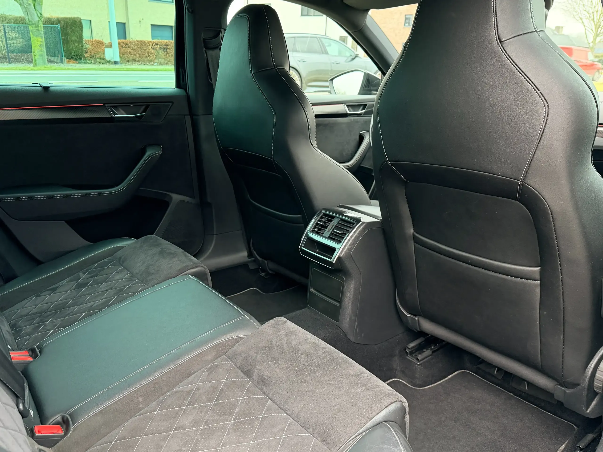Skoda Superb foto 25