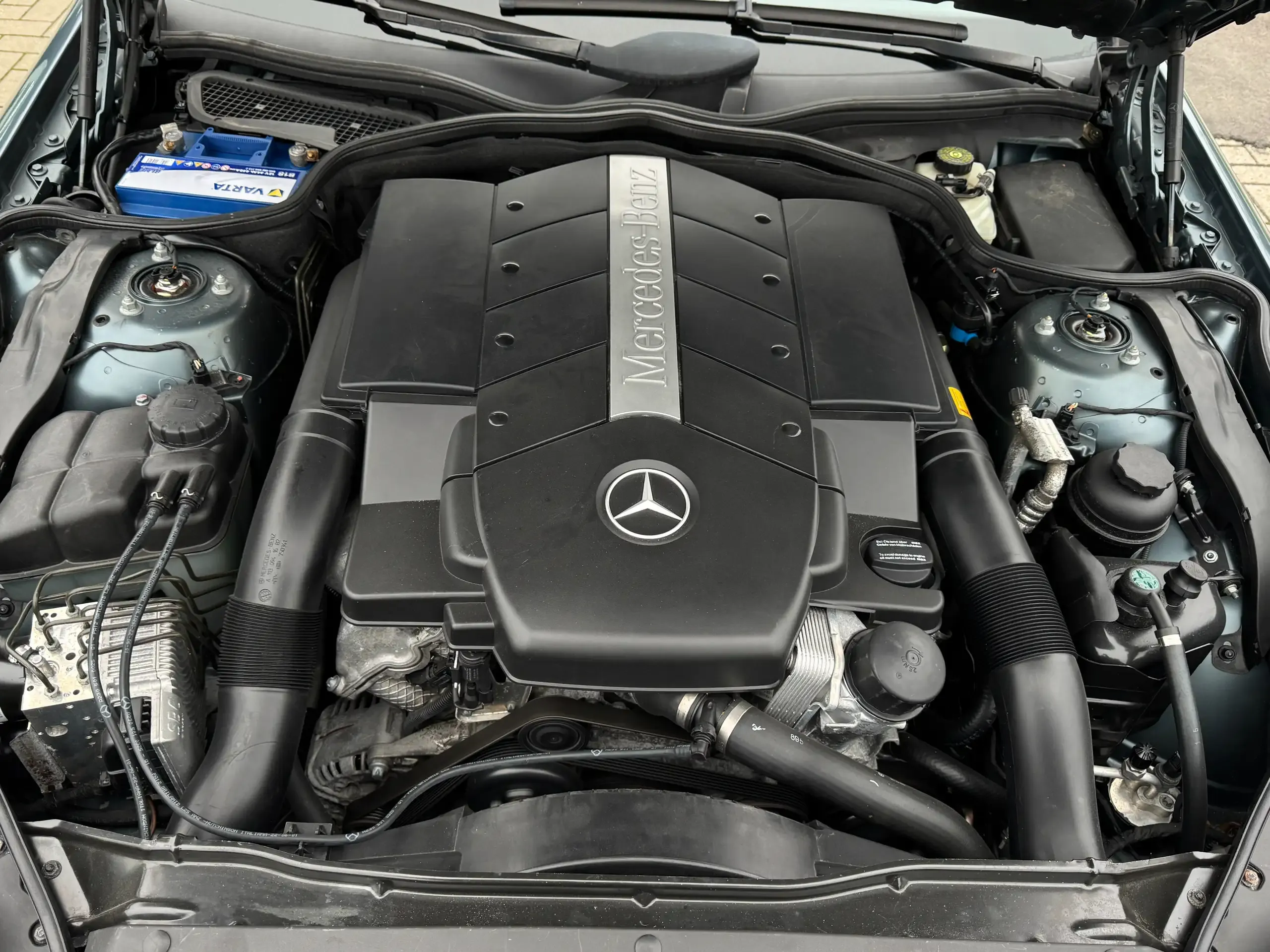 Mercedes-Benz SL 500 foto 16
