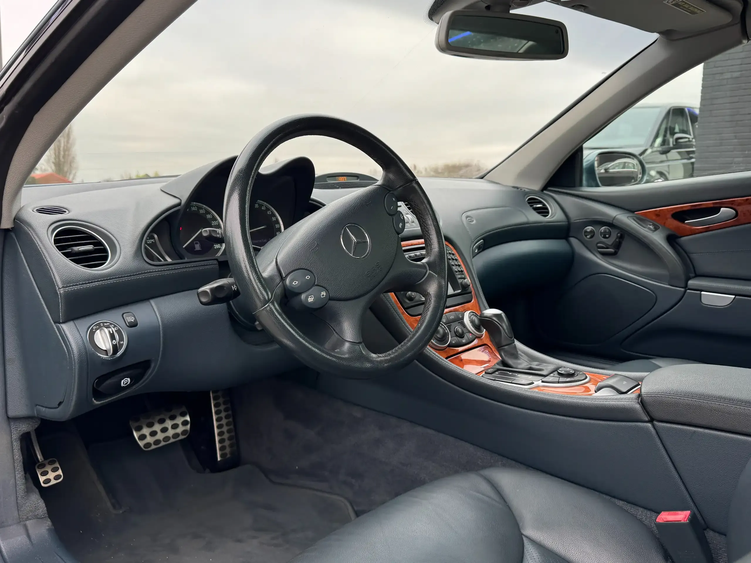 Mercedes-Benz SL 500 foto 5