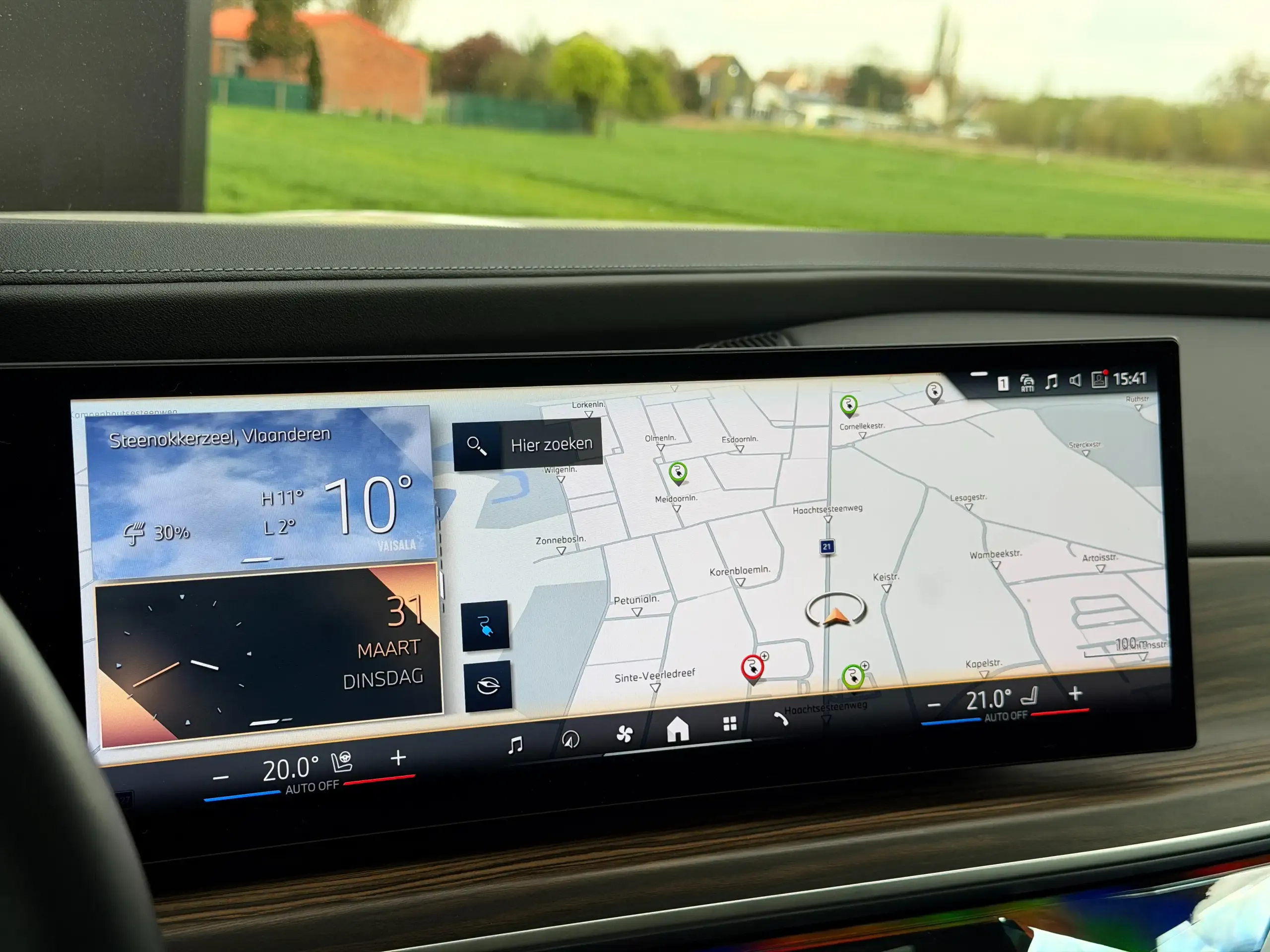 BMW i7 foto 14