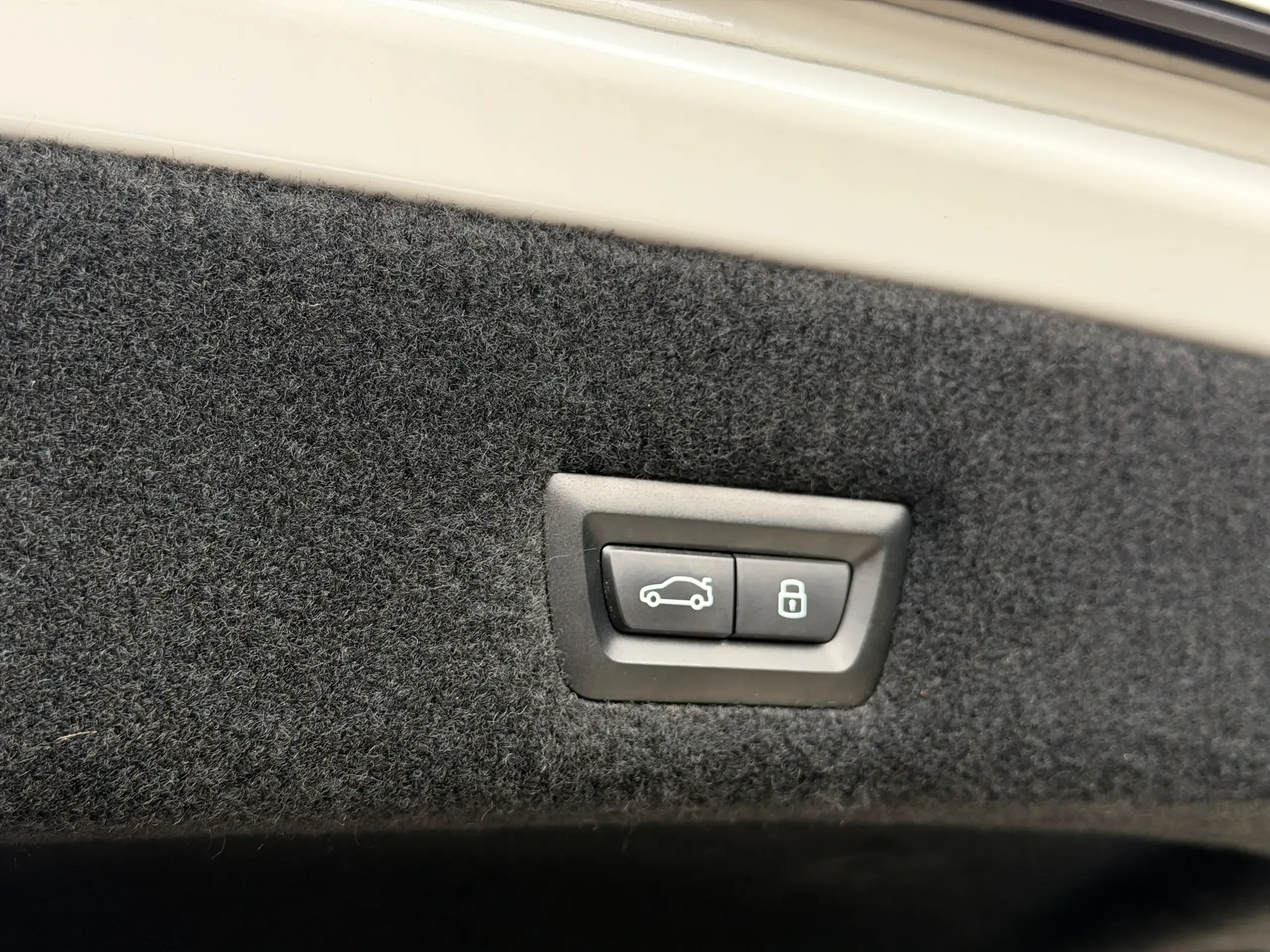 BMW i7 foto 22