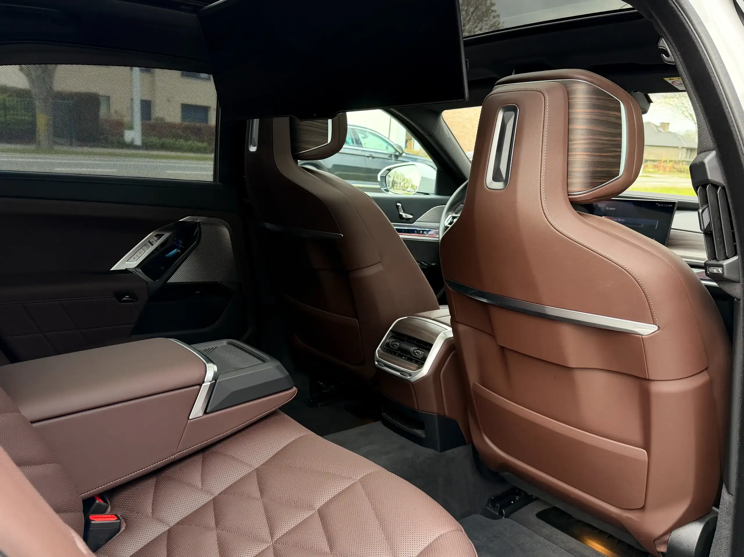BMW i7 foto 23