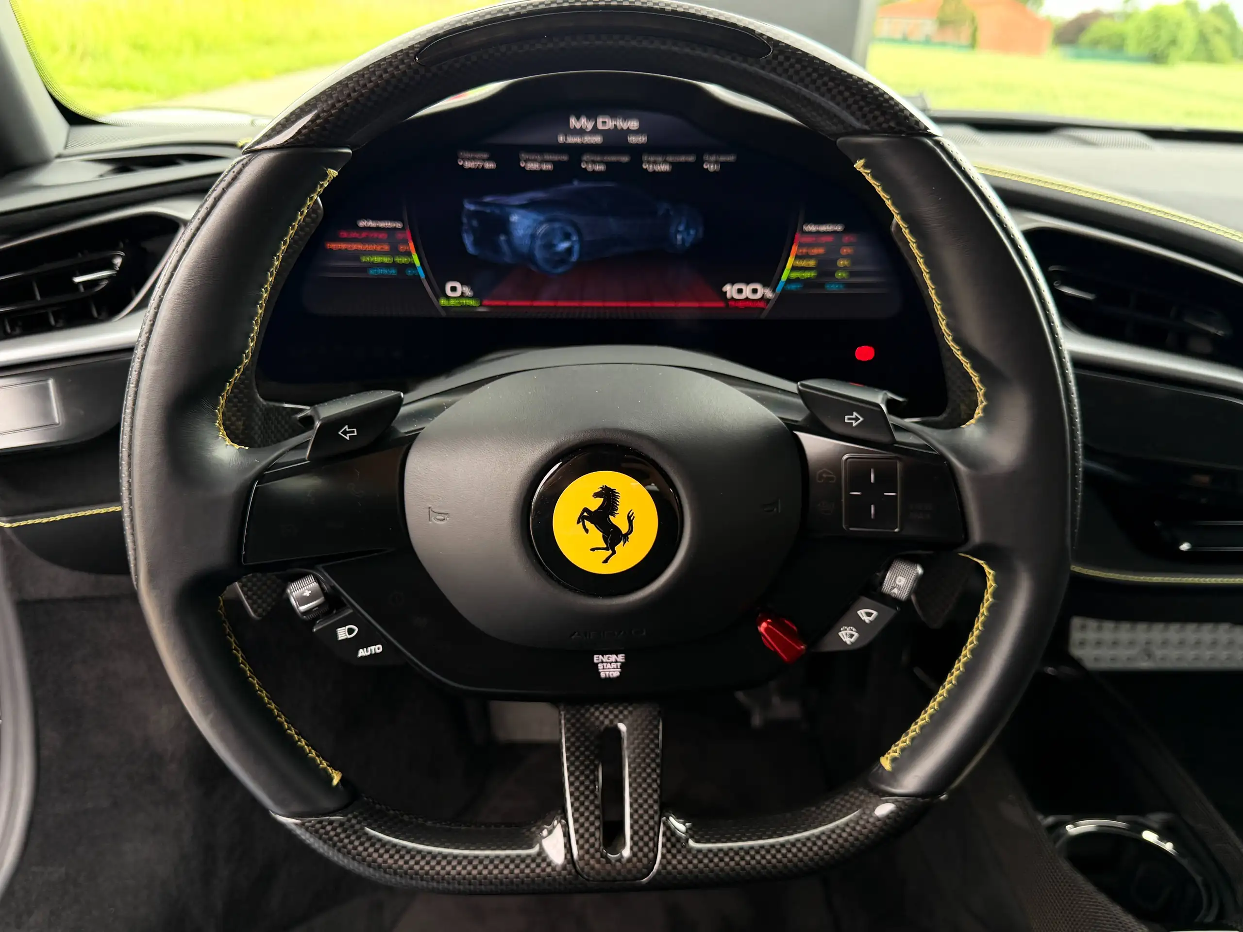 Ferrari SF90 Stradale foto 11