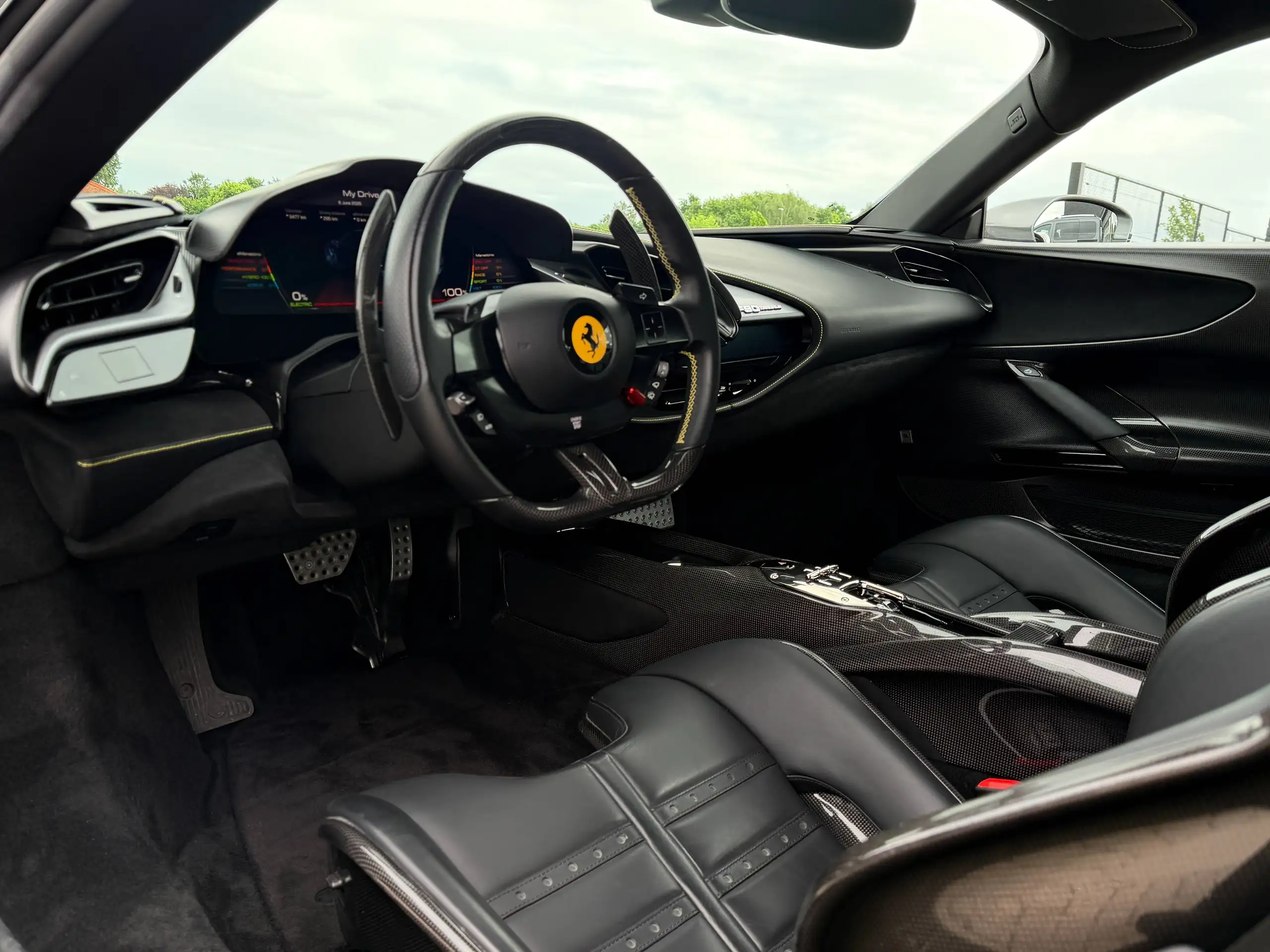 Ferrari SF90 Stradale foto 5