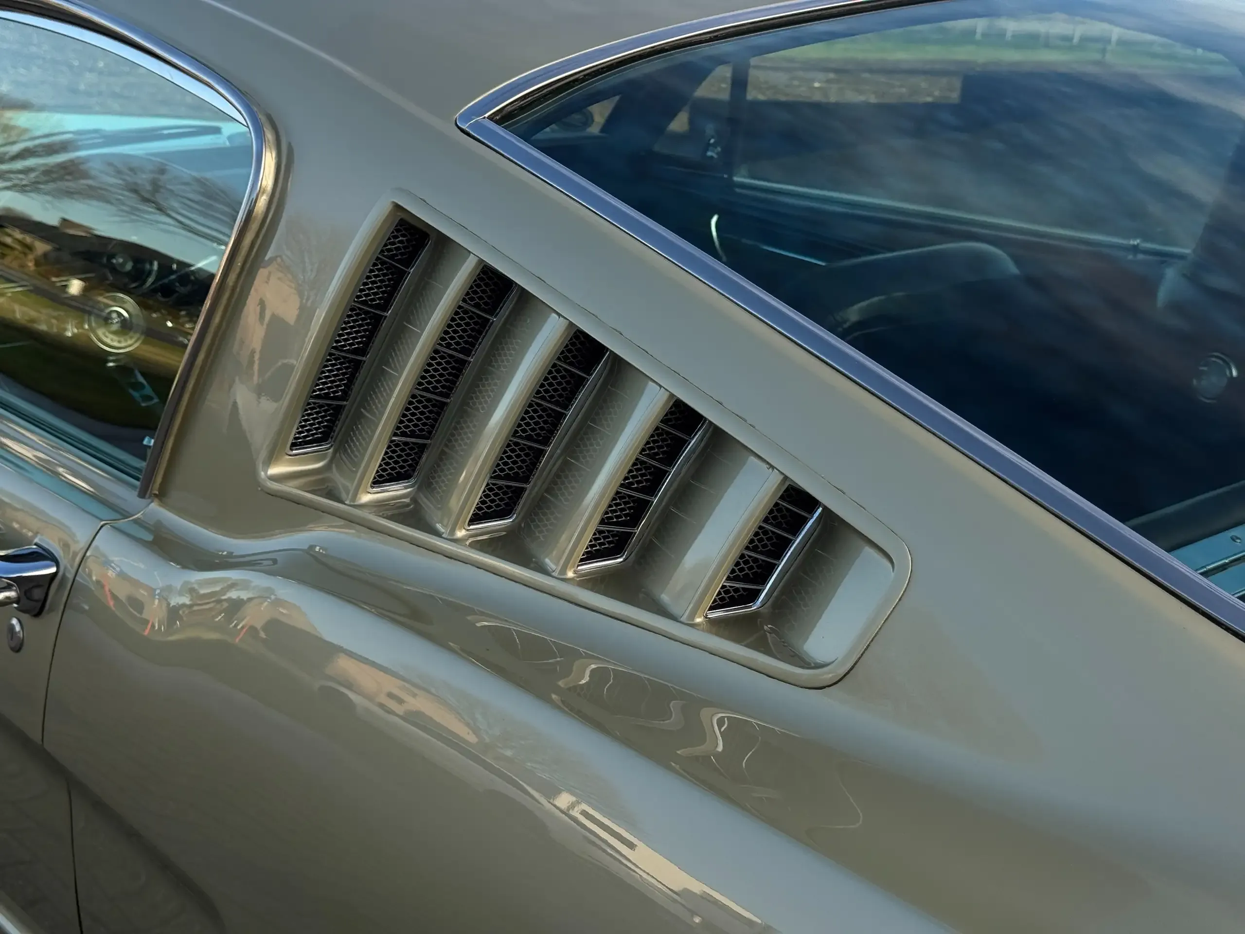 Ford Mustang foto 14