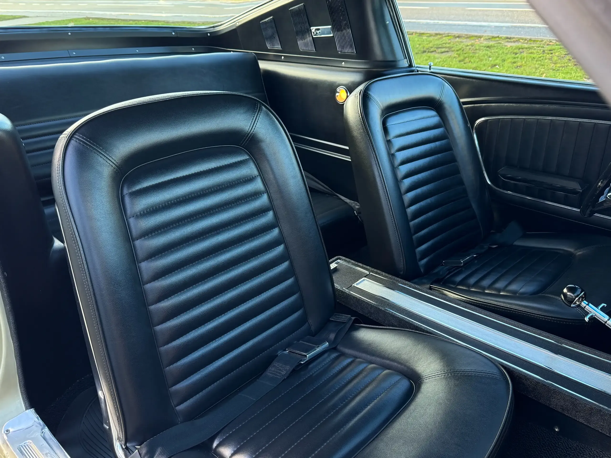 Ford Mustang foto 20