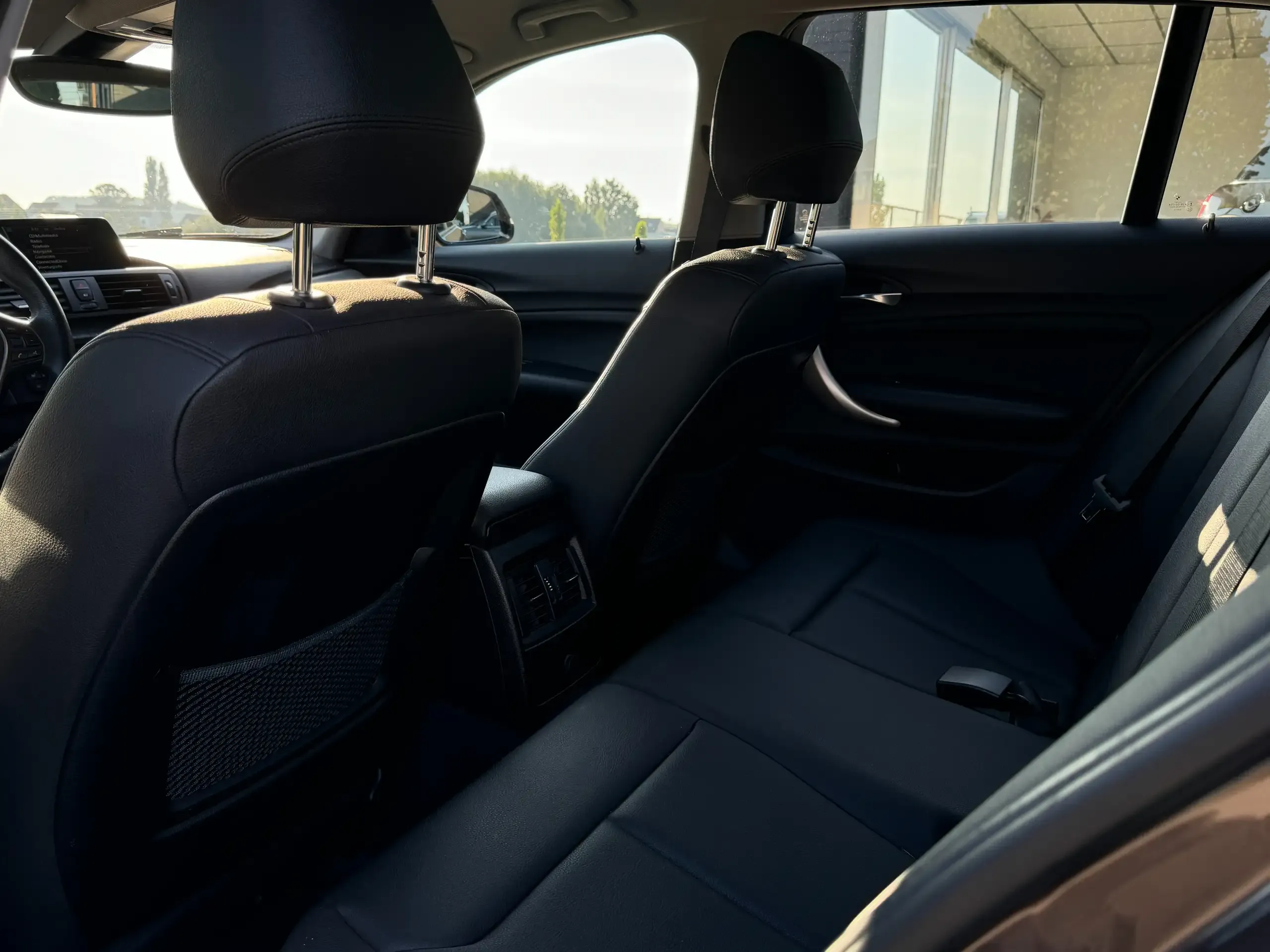 BMW 116 foto 14
