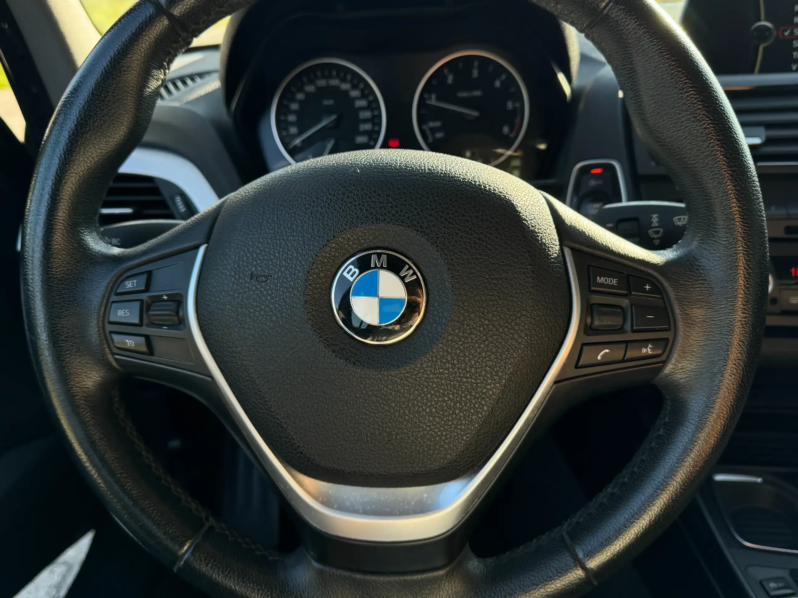 BMW 116 foto 9