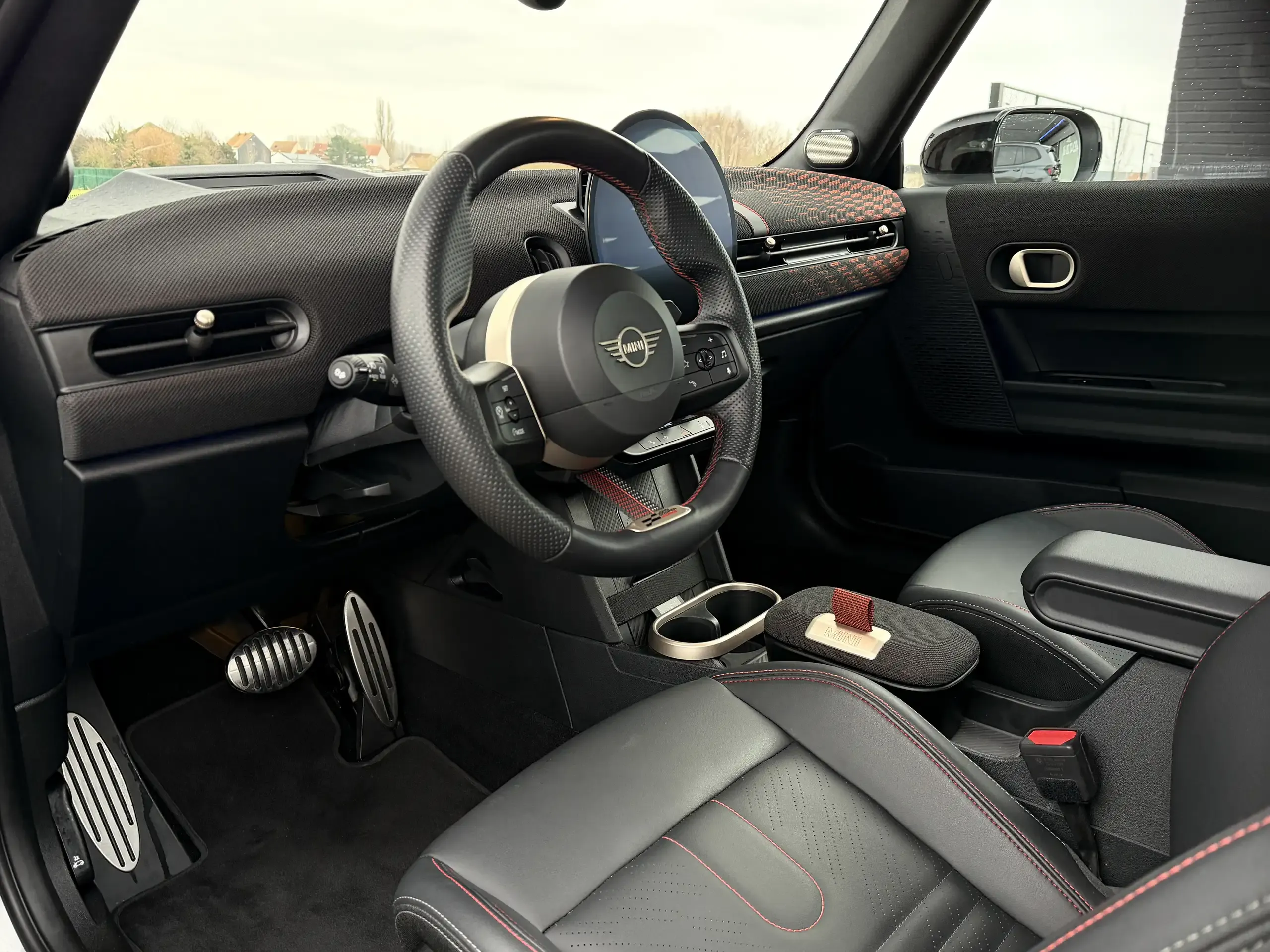 MINI John Cooper Works Cabrio foto 5