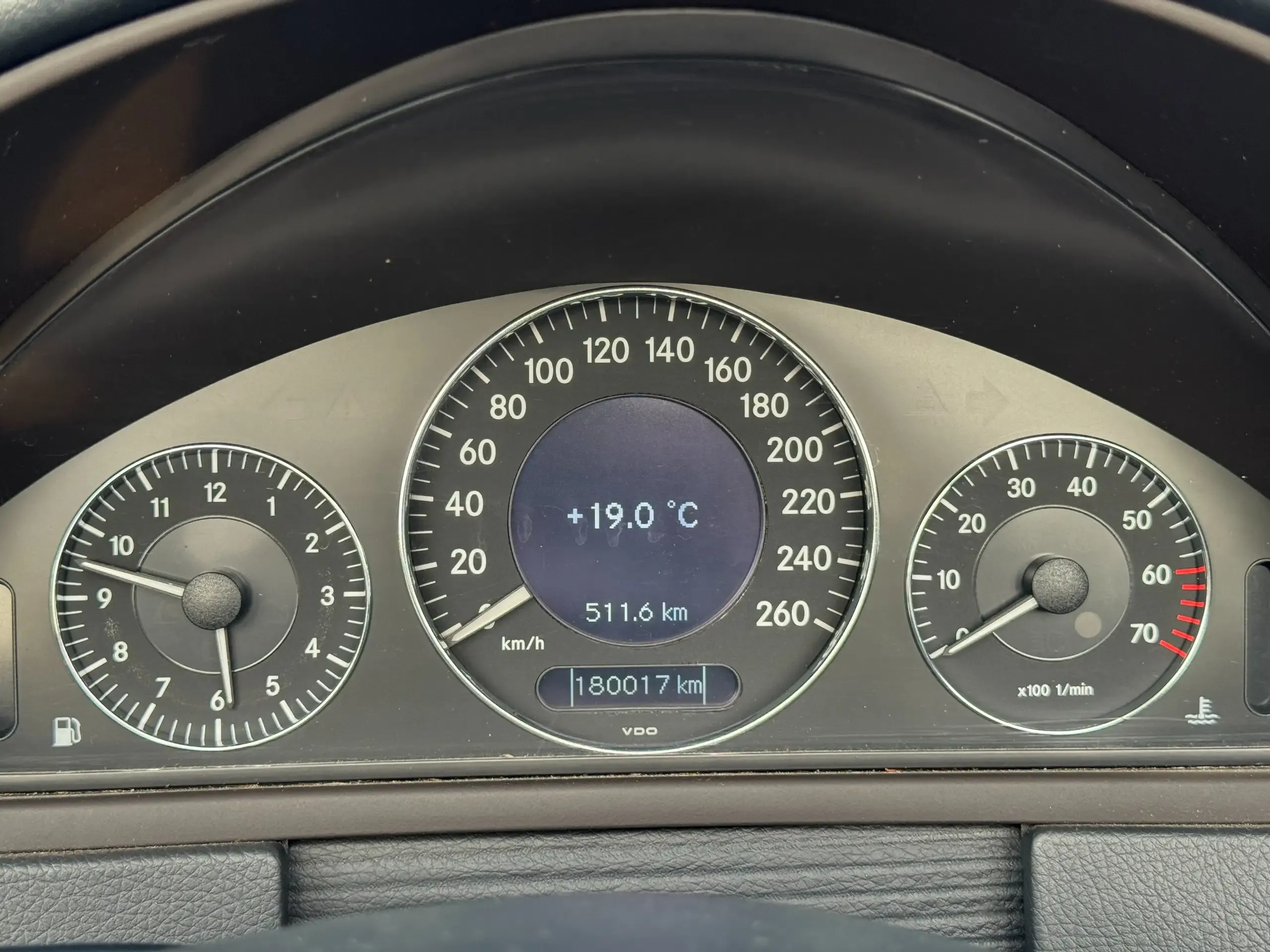 Mercedes-Benz CLK 200 foto 10
