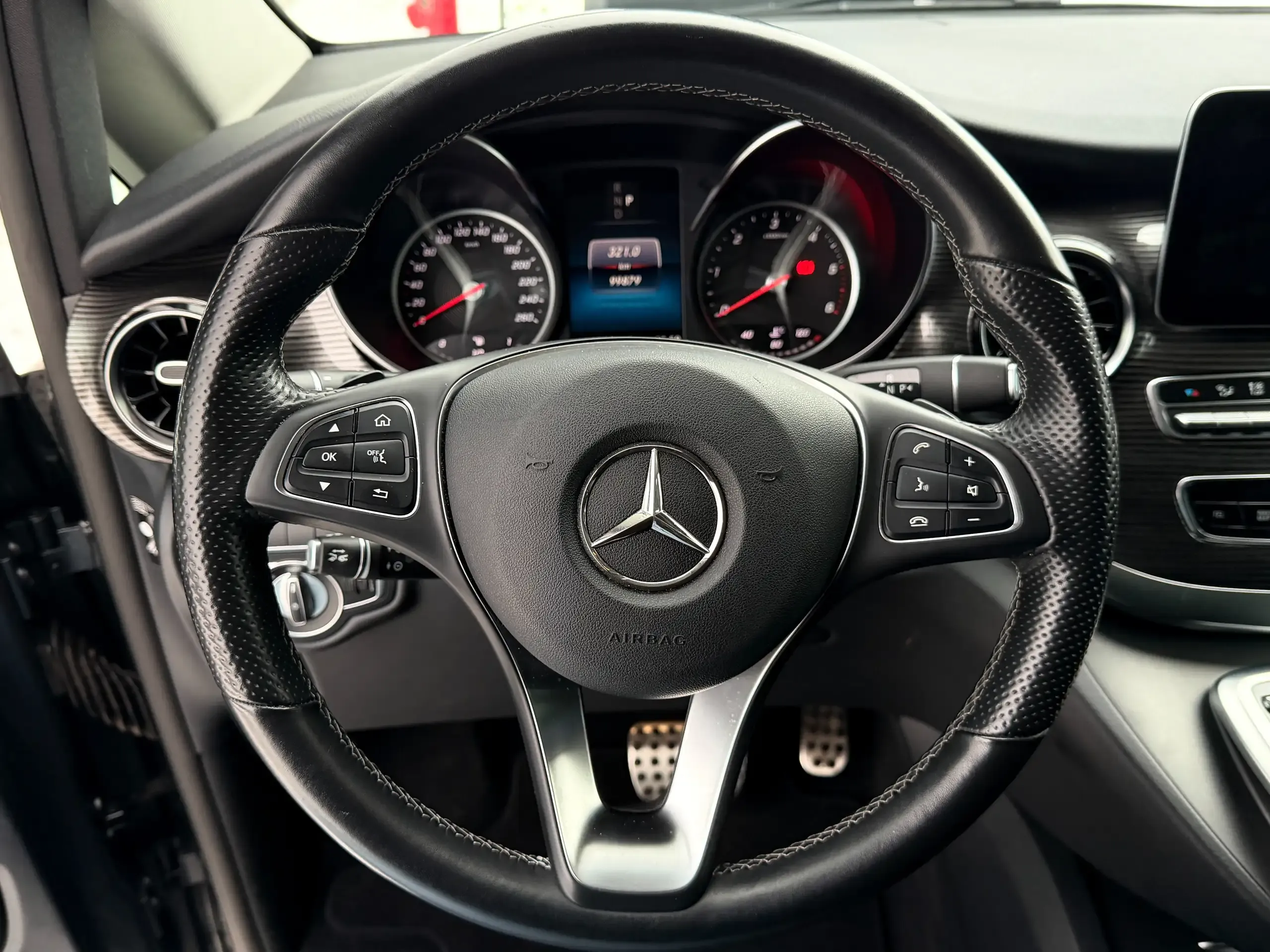 Mercedes-Benz V 220 foto 10