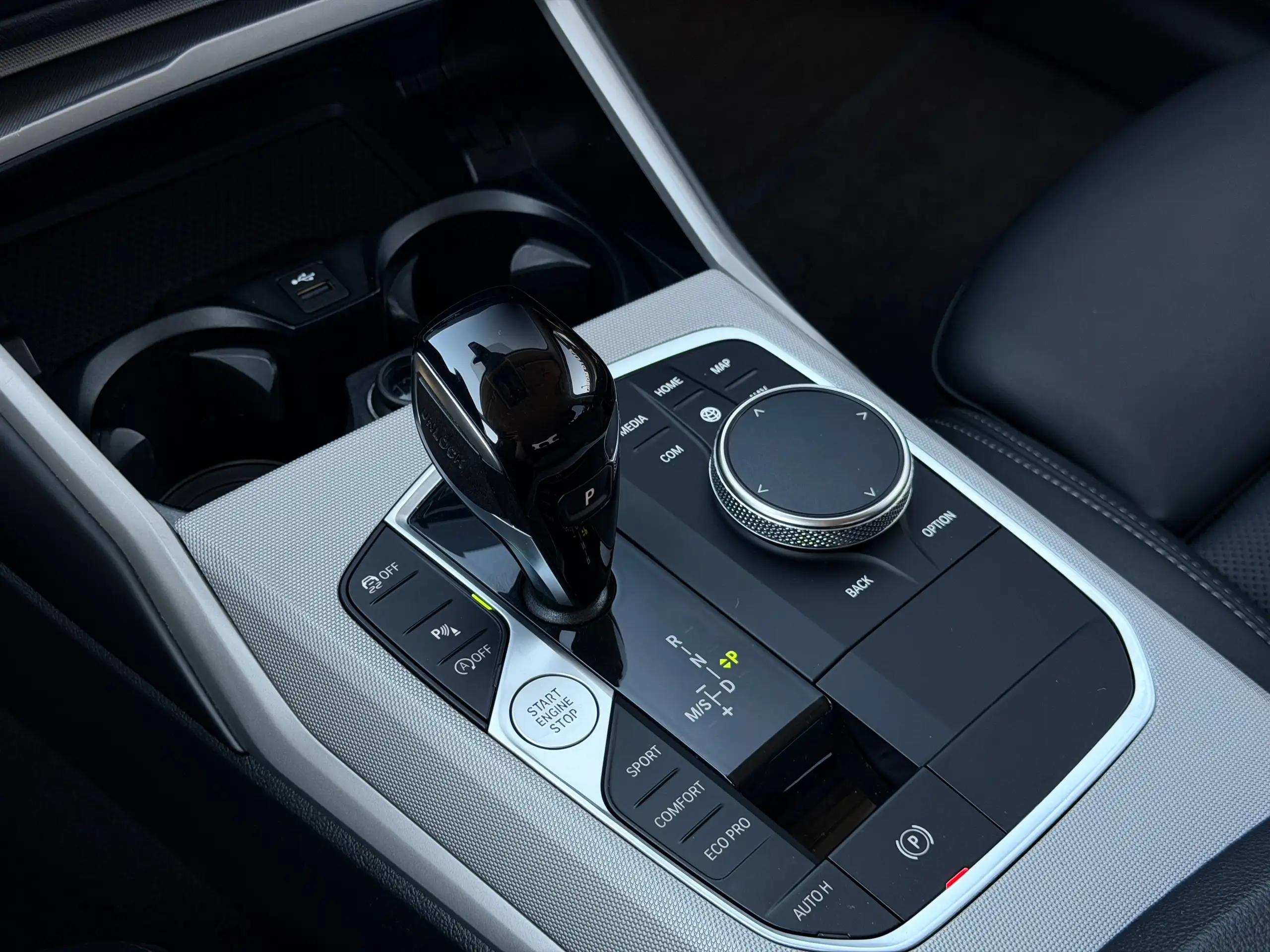 BMW 318 foto 17